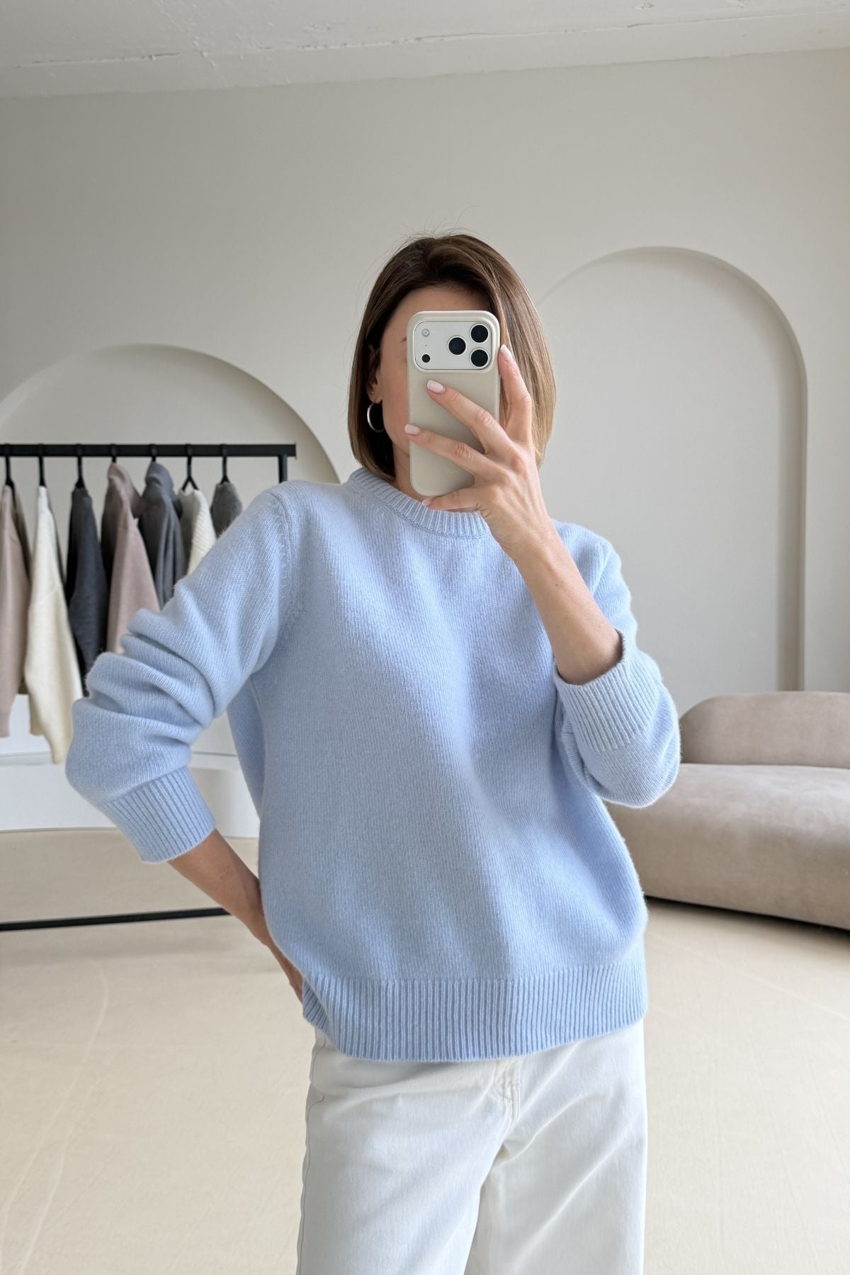 Cashmere & merino wool sweater sample