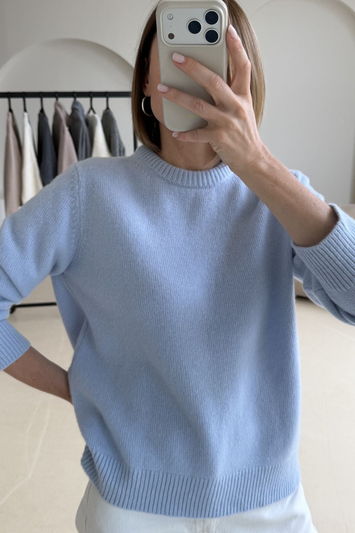 Cashmere & merino wool sweater sample