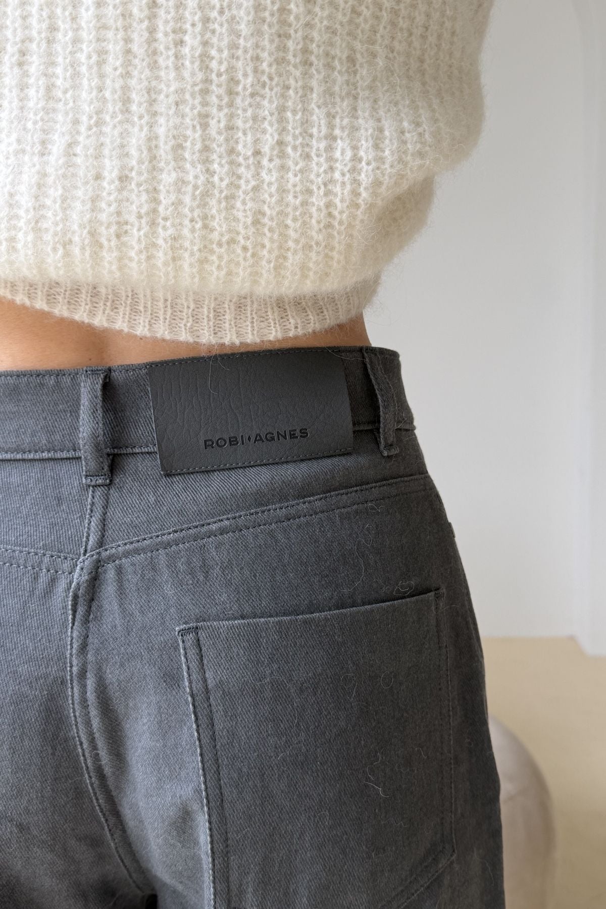 DAKOTA grey jeans sample