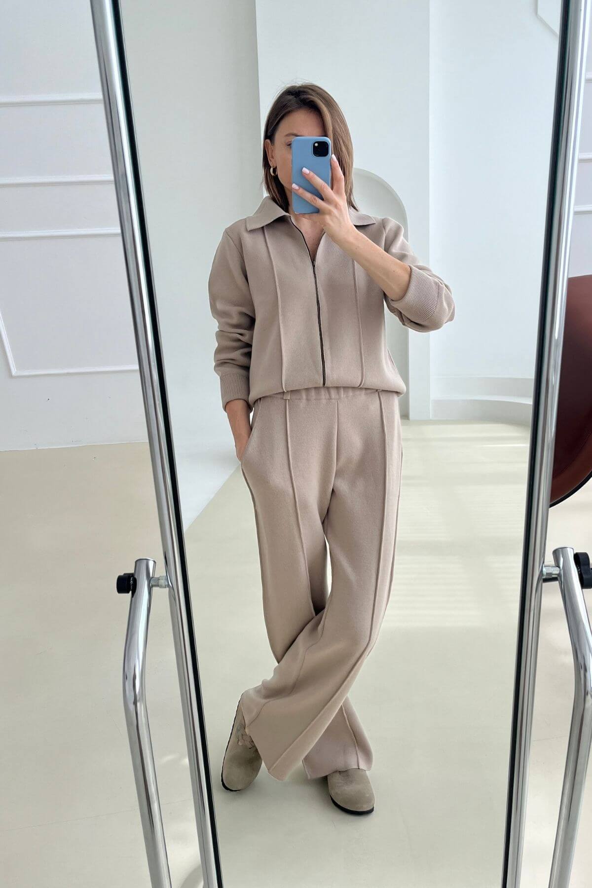 'Audrey' sweater and trousers set sample