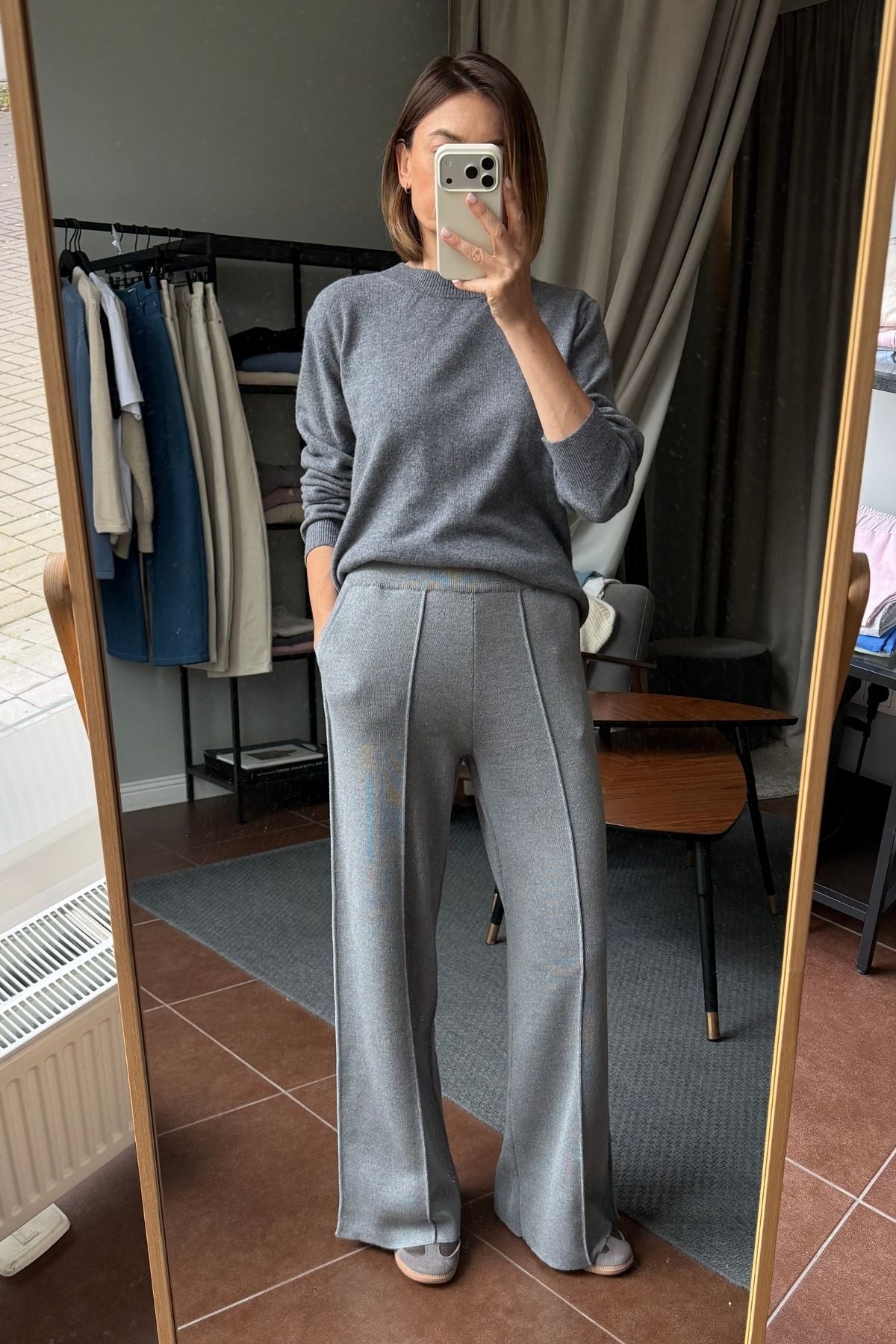 AUDREY trousers with side crease sample