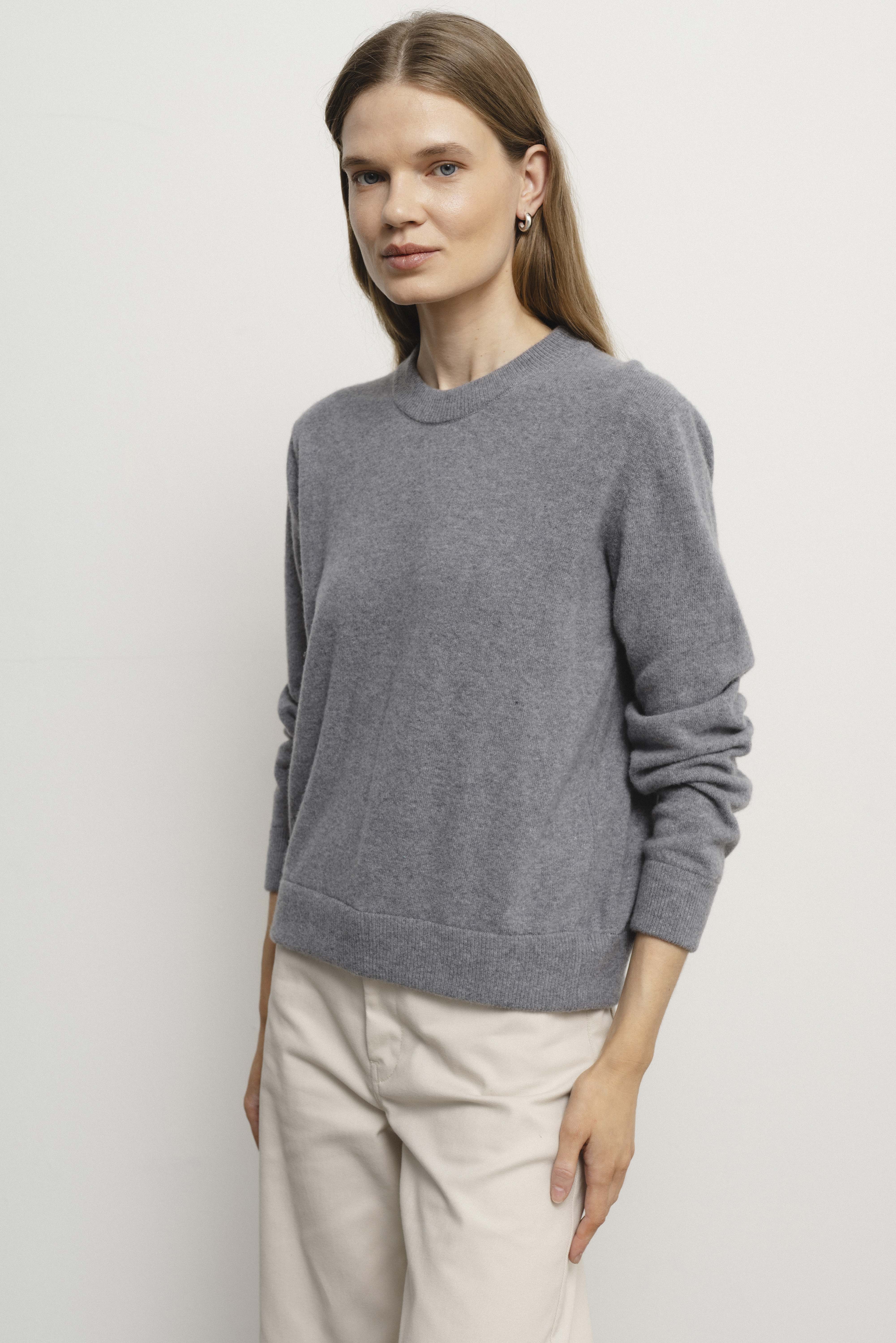 Cashmere sweater sample