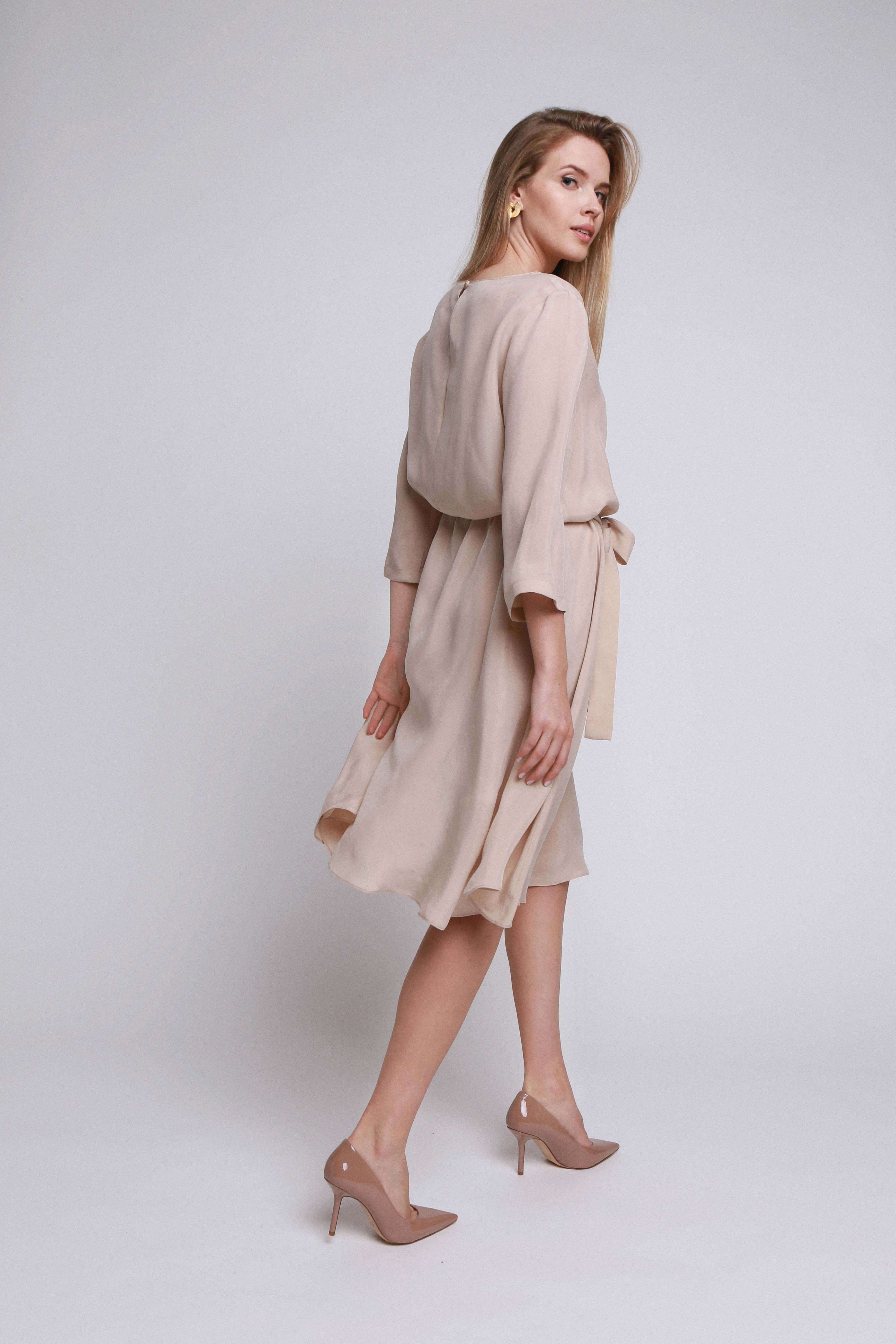'Viki' nude dress