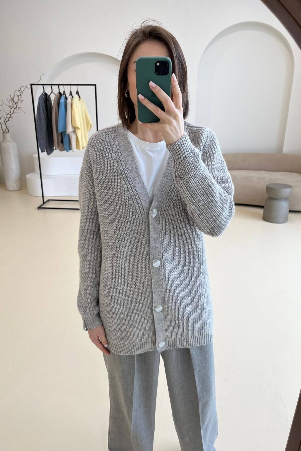 'Eliza' šviesiai pilkas kardiganas