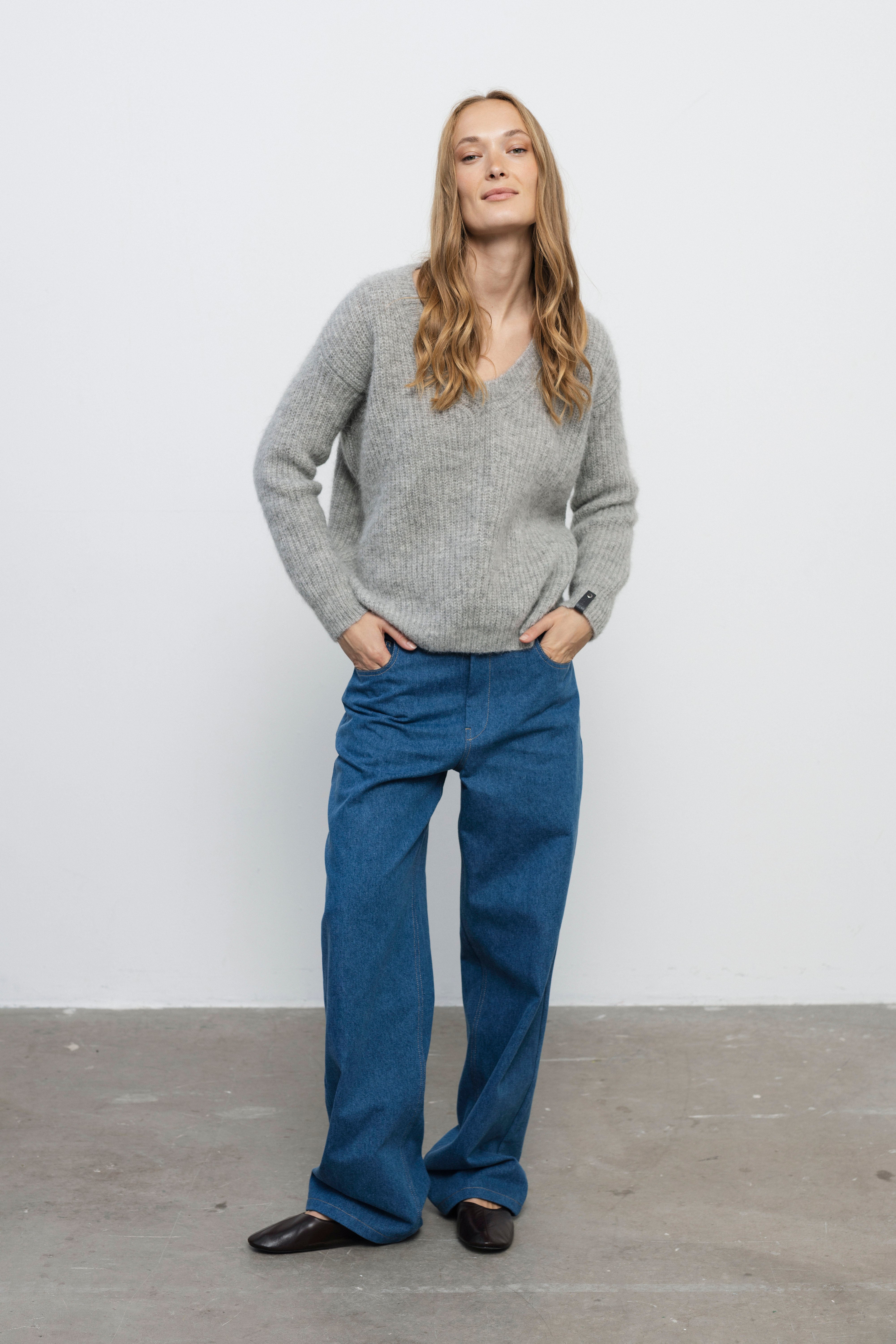 ELLE sweater