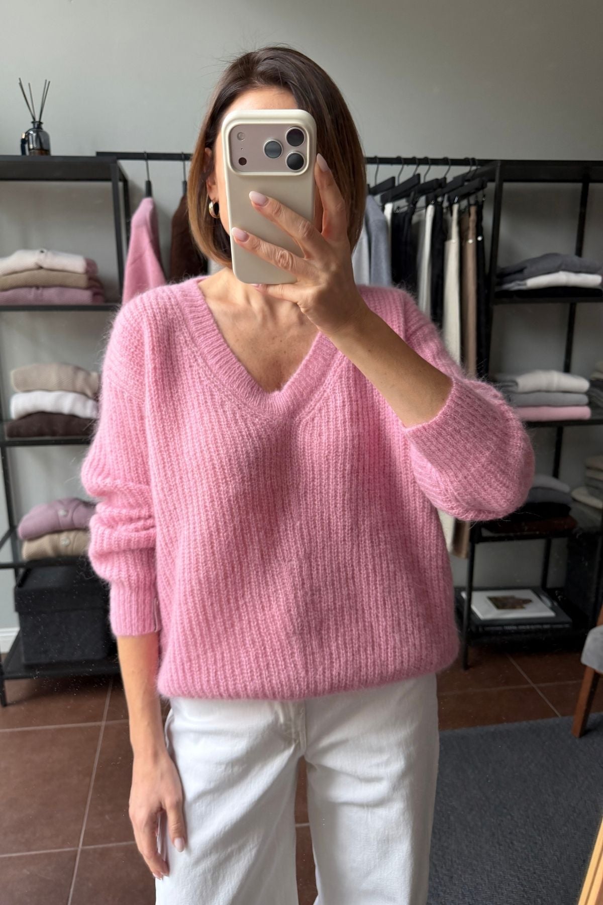 ELLE pink sweater sample