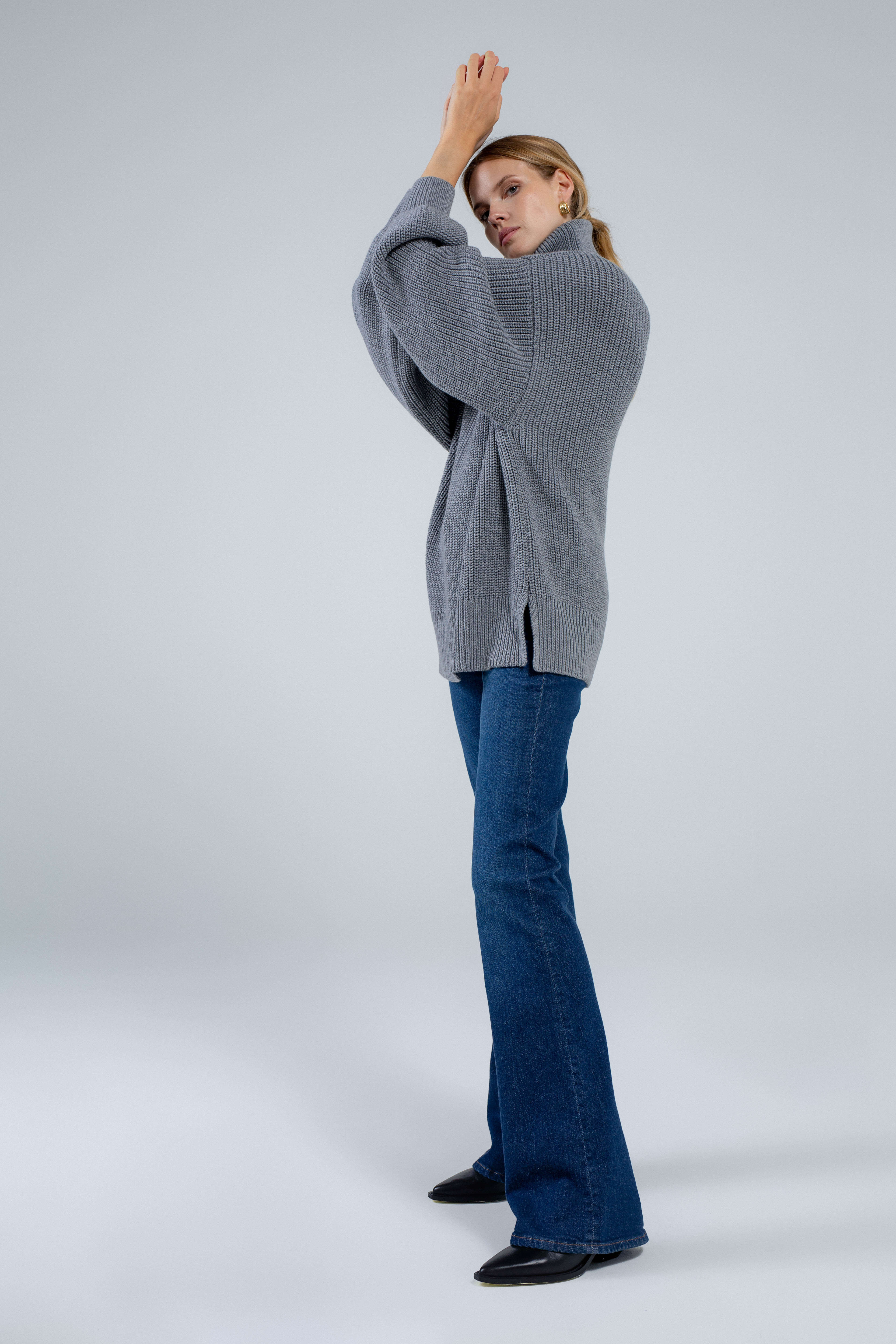 'Eva' sweater