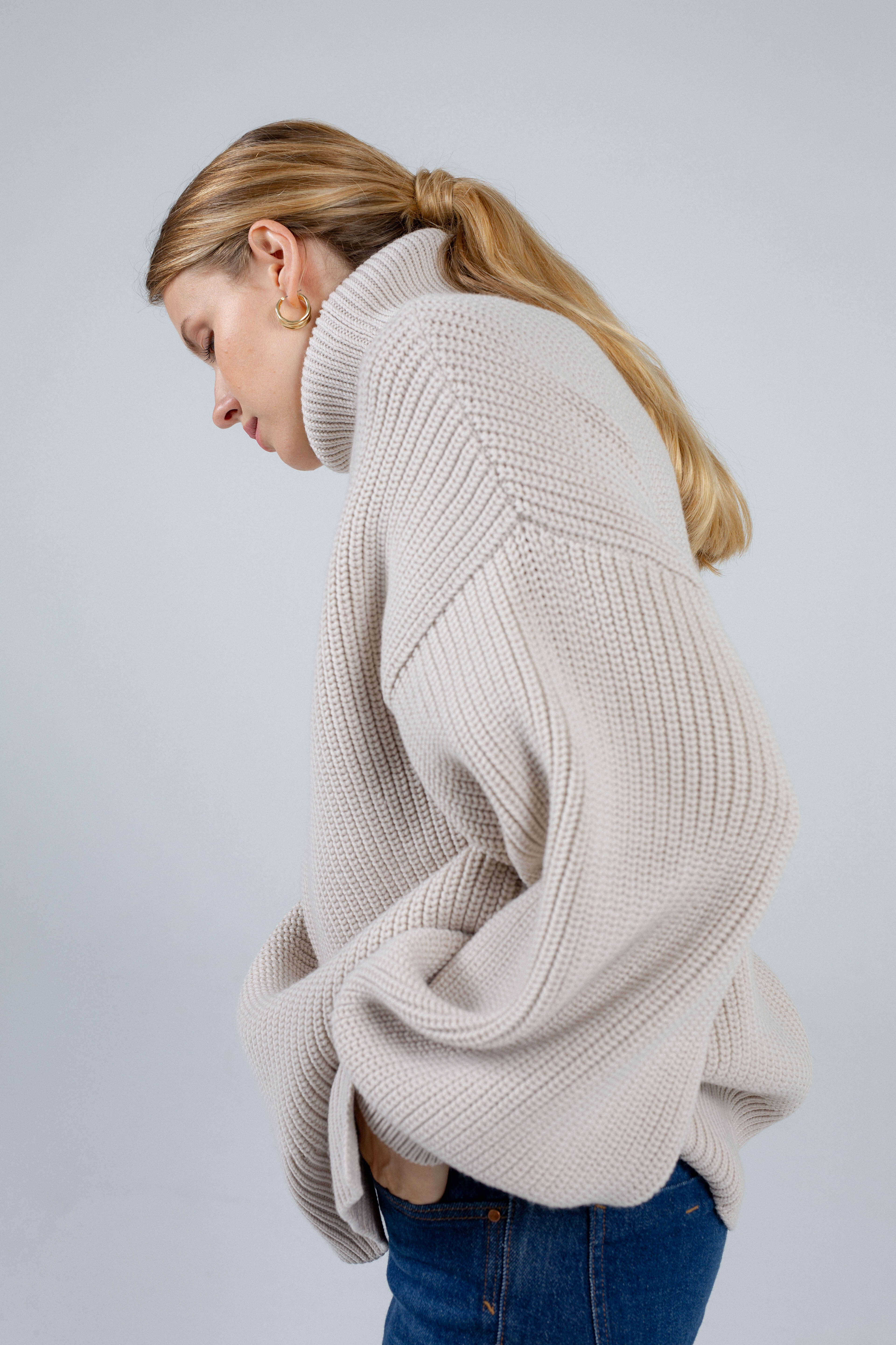 'Eva' sweater