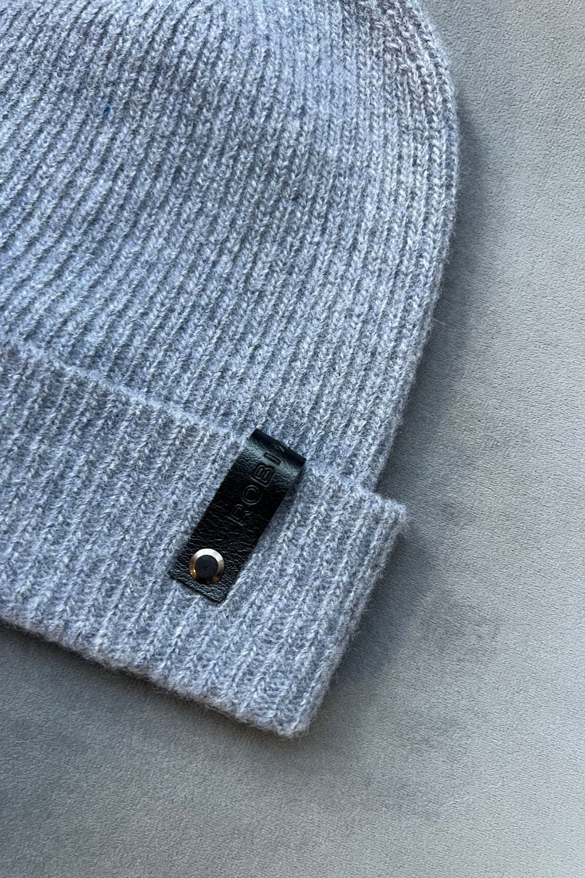 Cashmere & merino wool hat sample