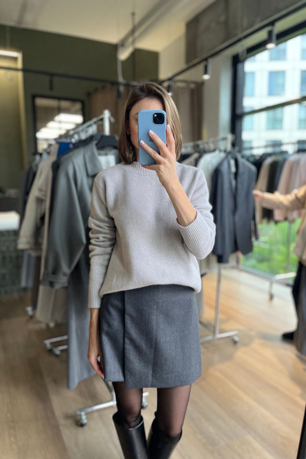 'Lea' sandy grey sweater sample