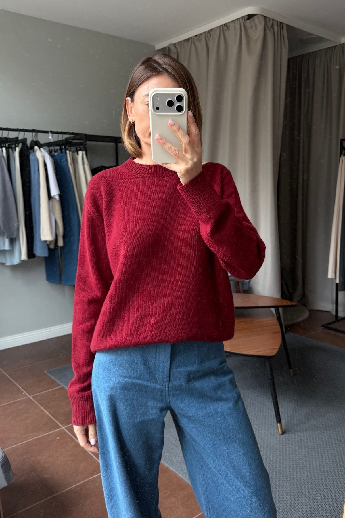 LEA burgundy sweater sample