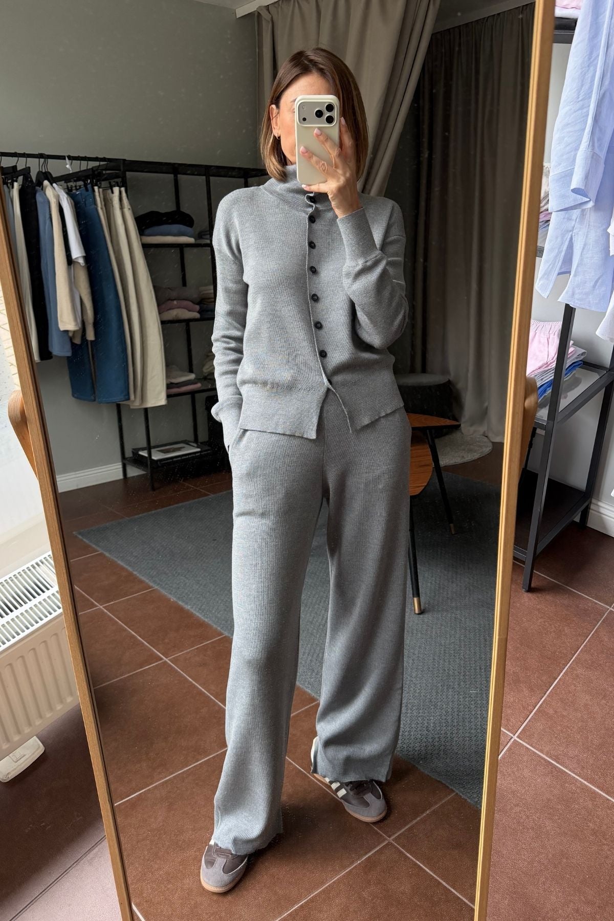 LUCA cardigan sample