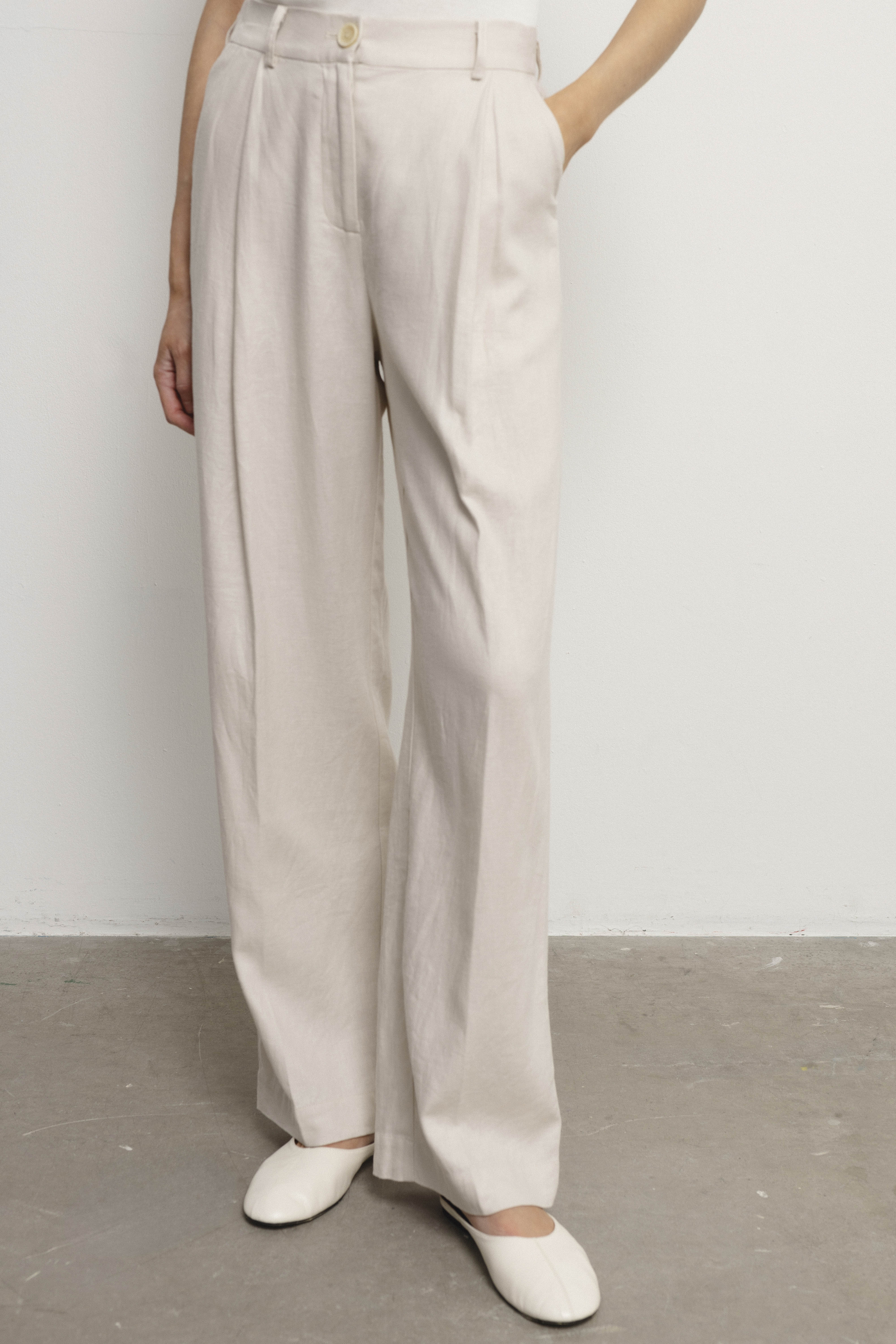 ROSE buttoned trousers sample