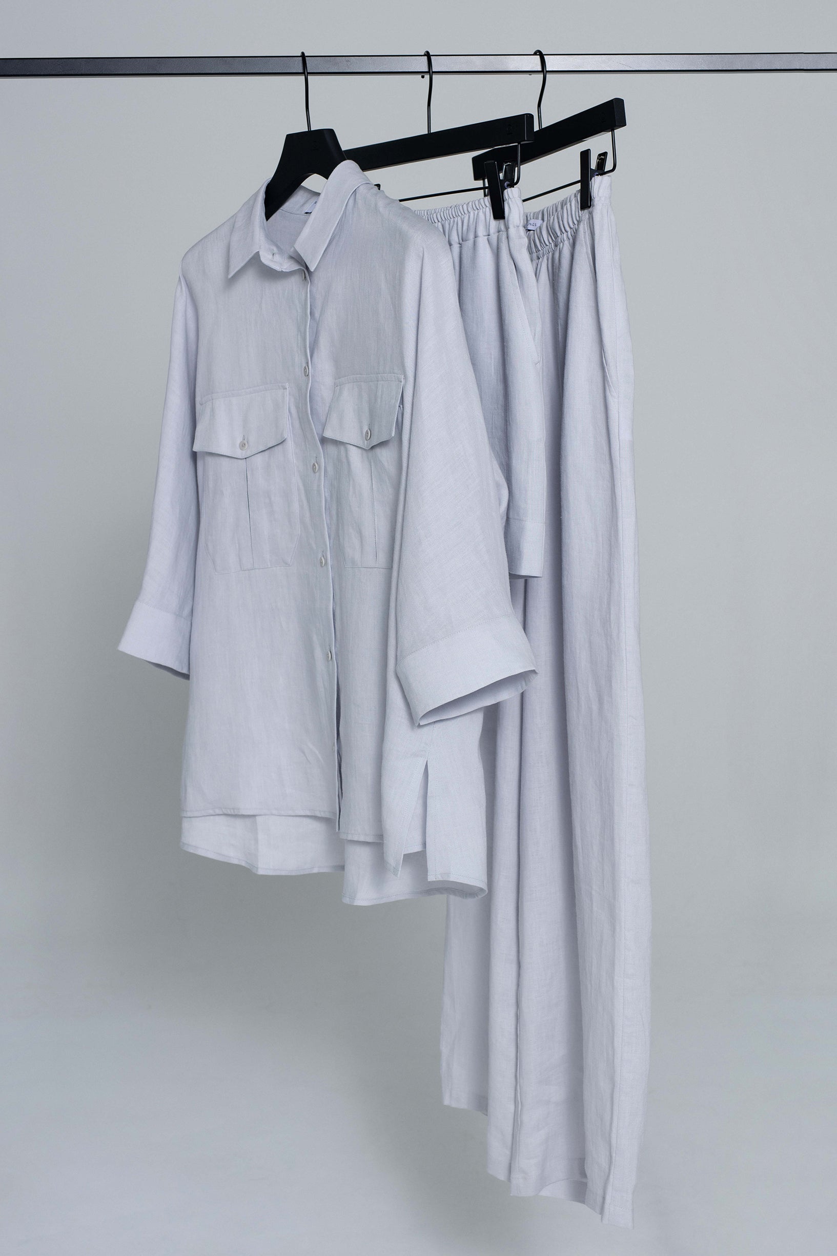 'Dori' light grey trousers, shorts & shirt set