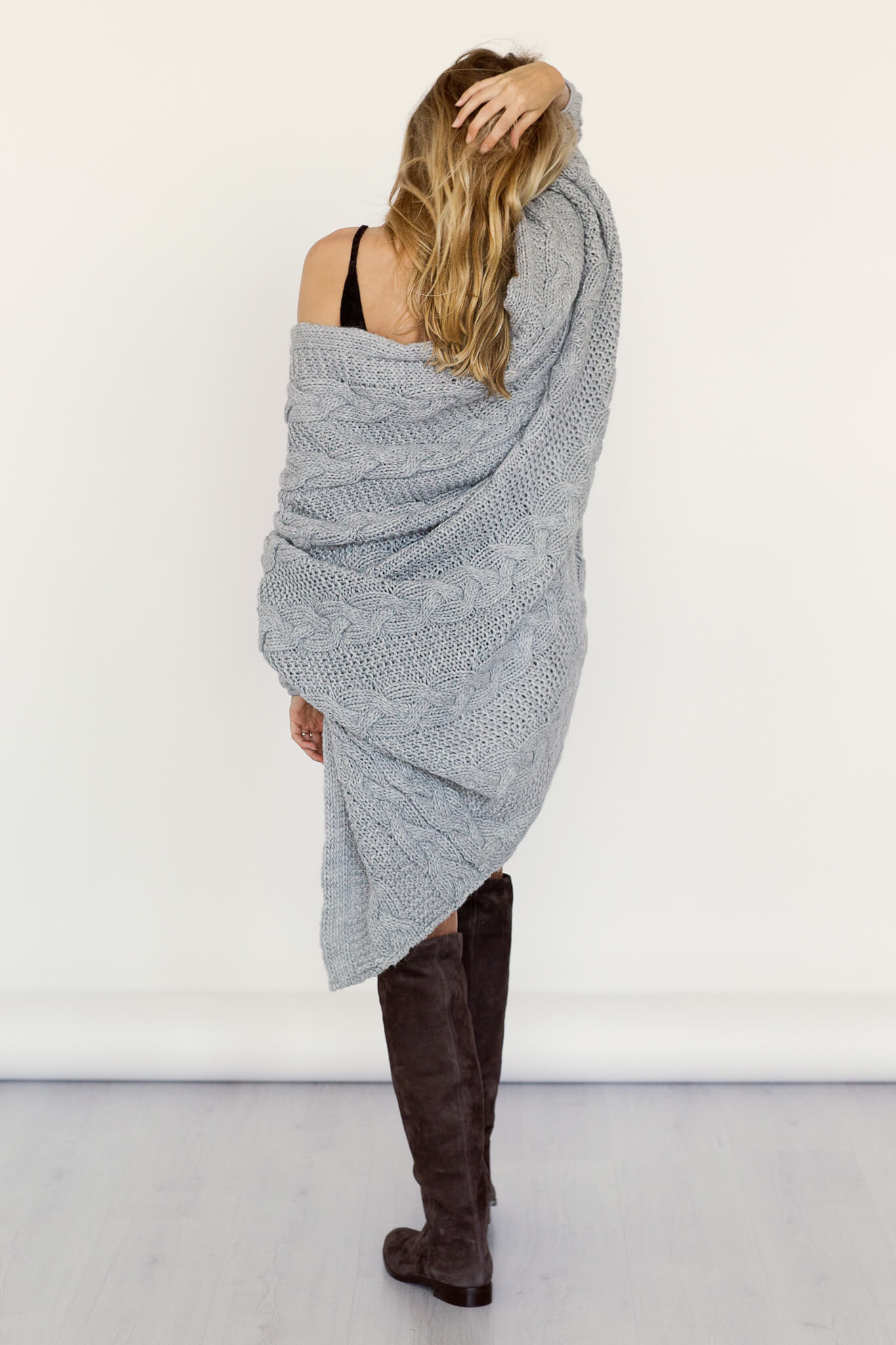 'Agnes' light grey cardigan