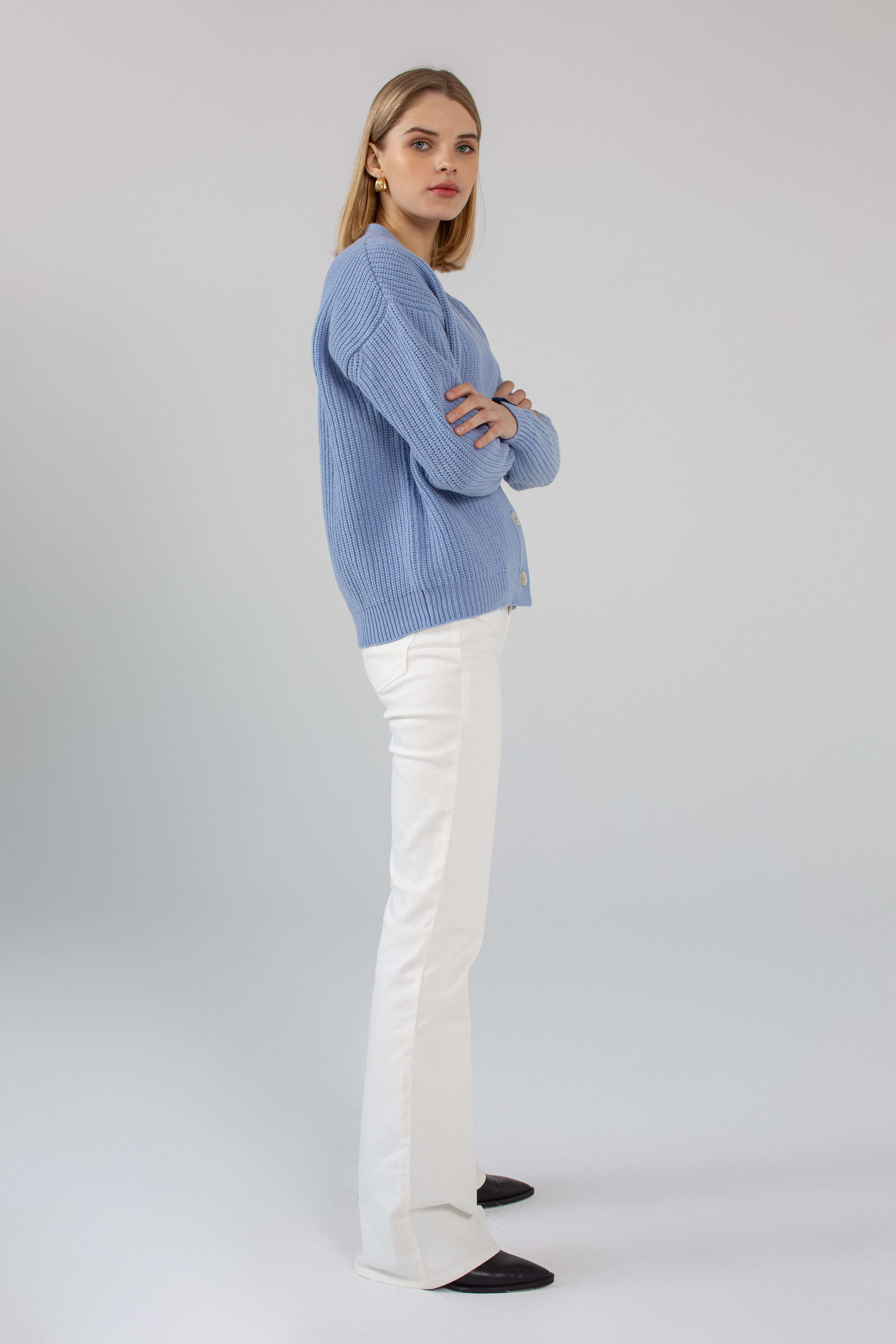 'Ema' šviesiai mėlynas kardiganas