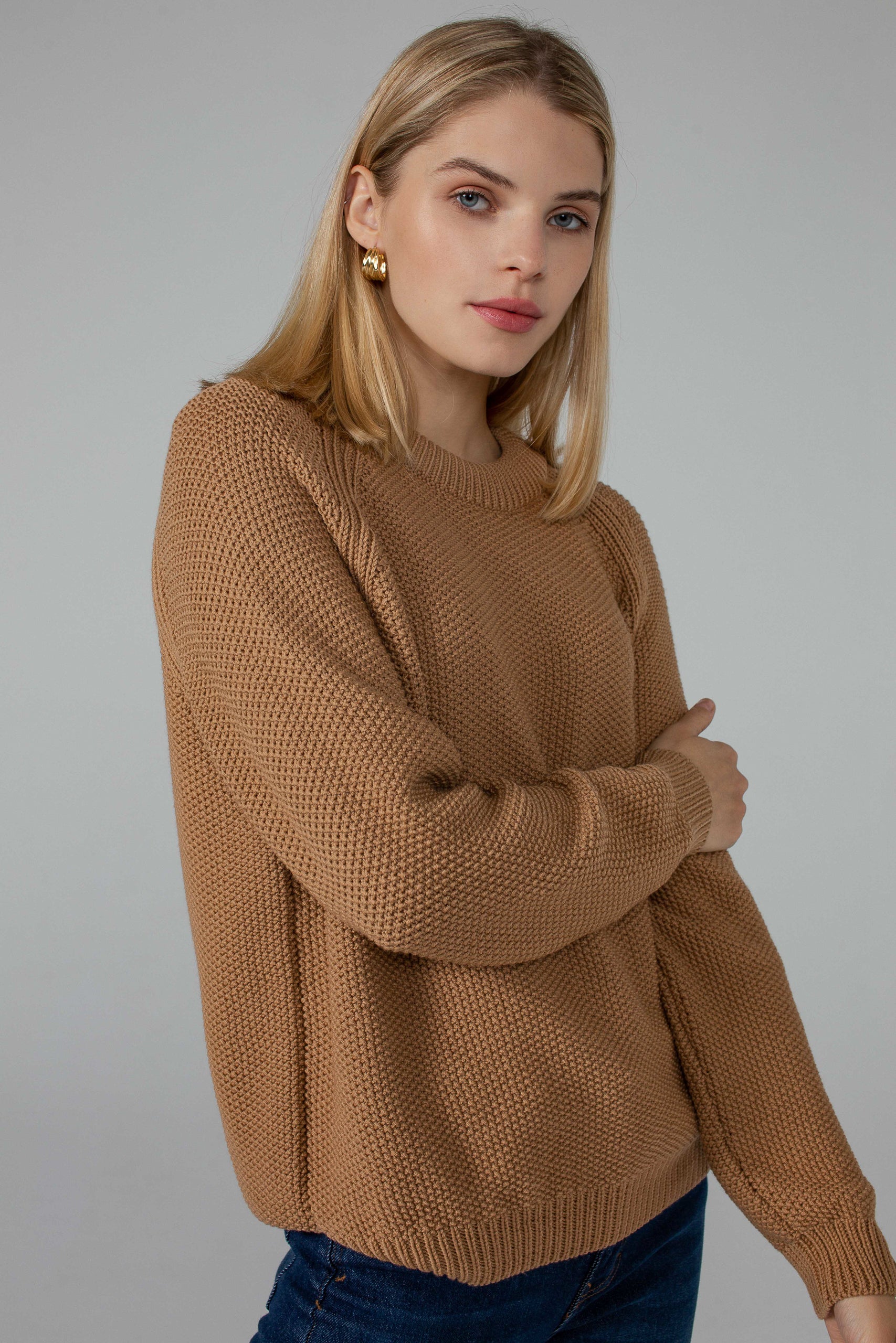 SUZY camel sweater