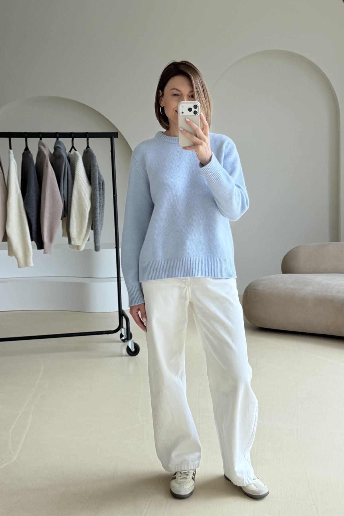 Cashmere & merino wool sweater sample