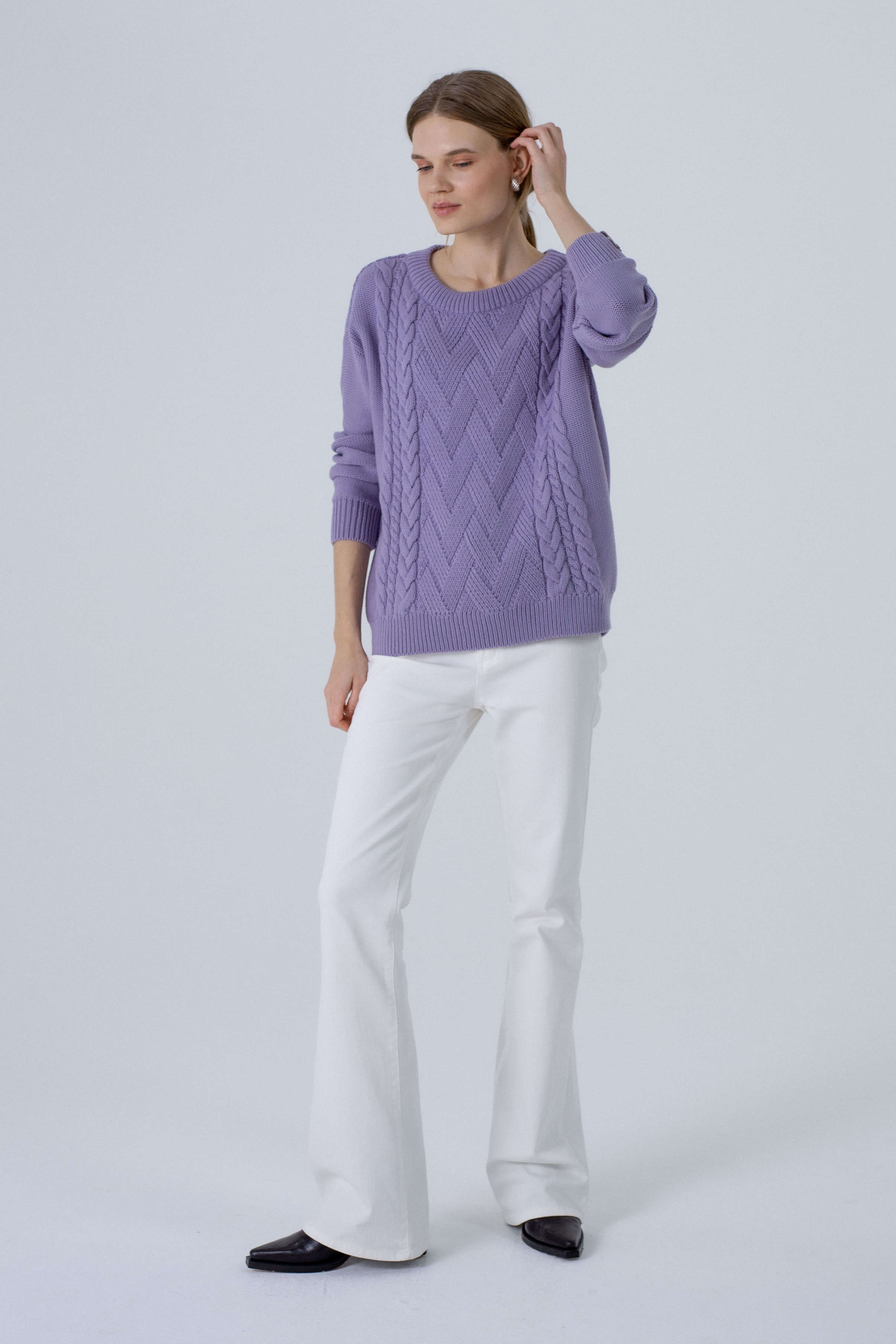 'Alice' violet sweater