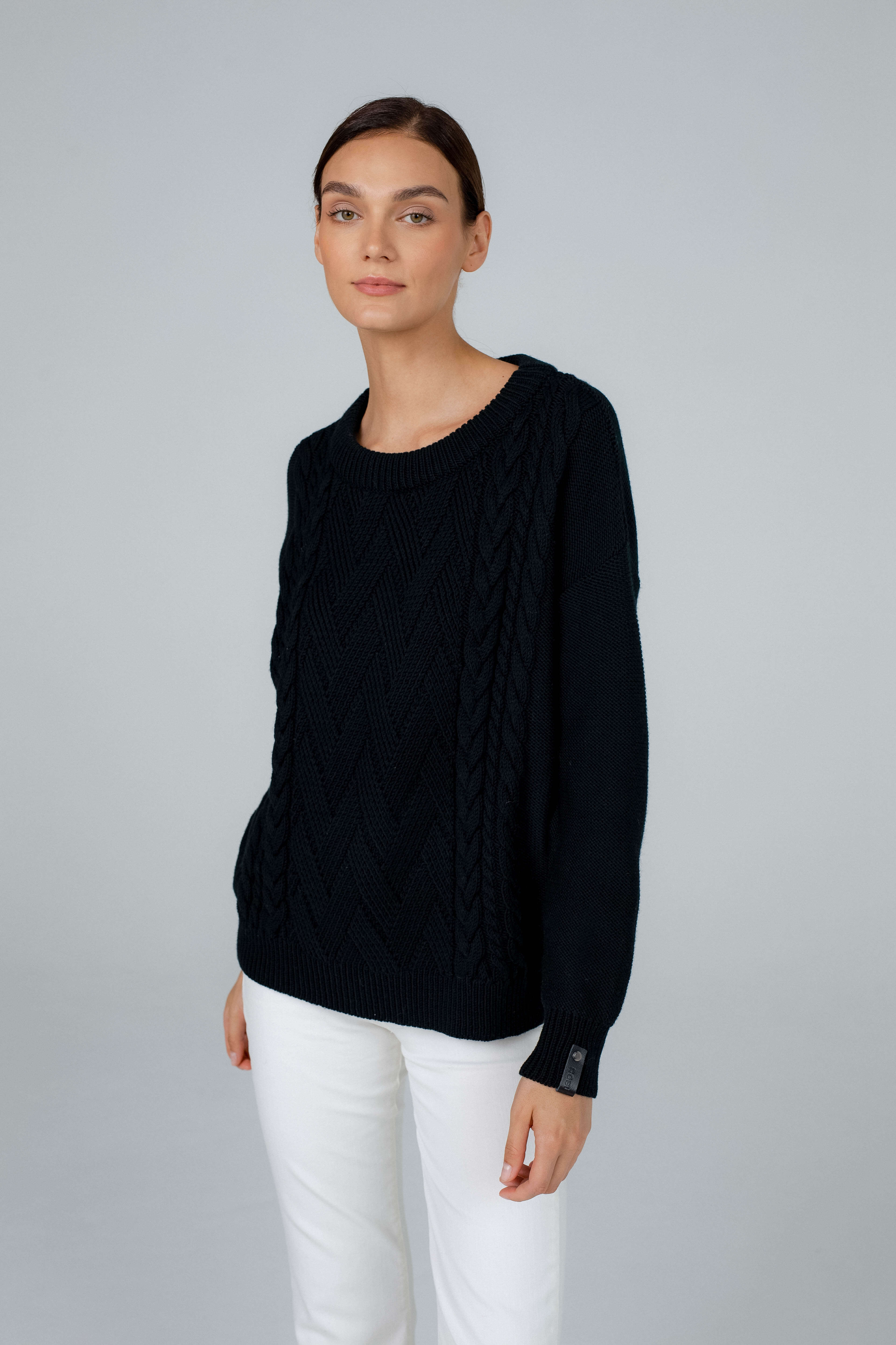 'Alice' black sweater