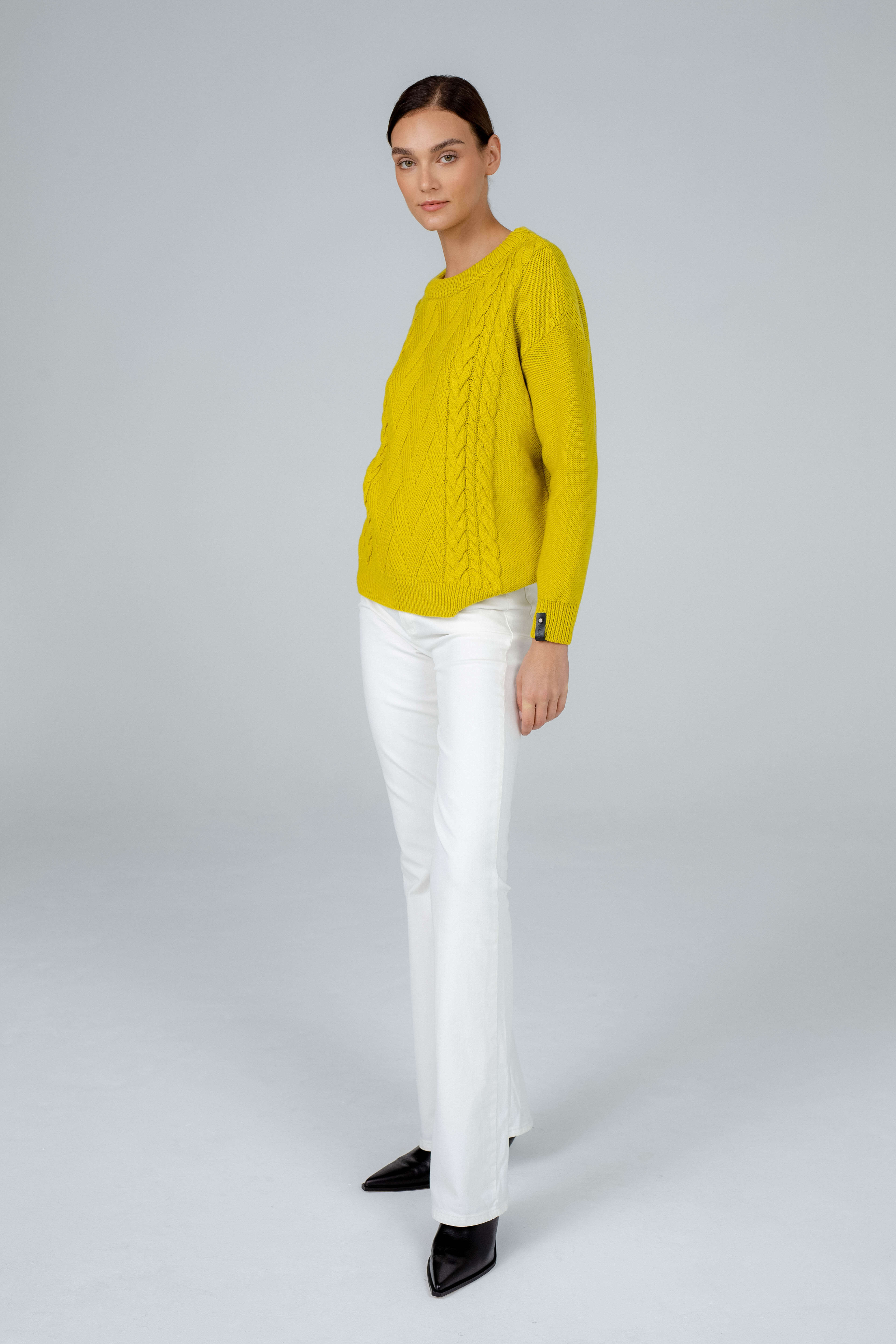 'Alice' mustard yellow sweater