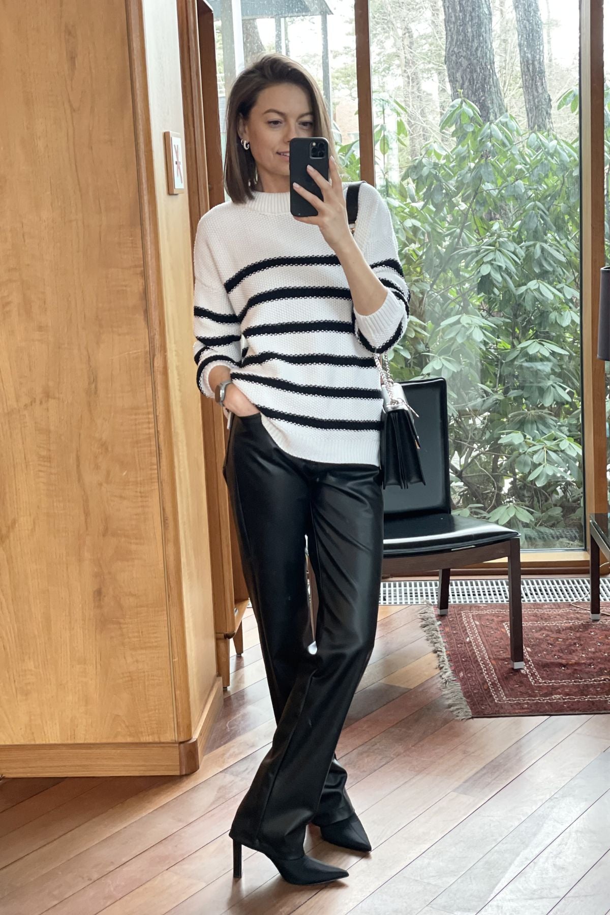 'Arielle' white/black sweater