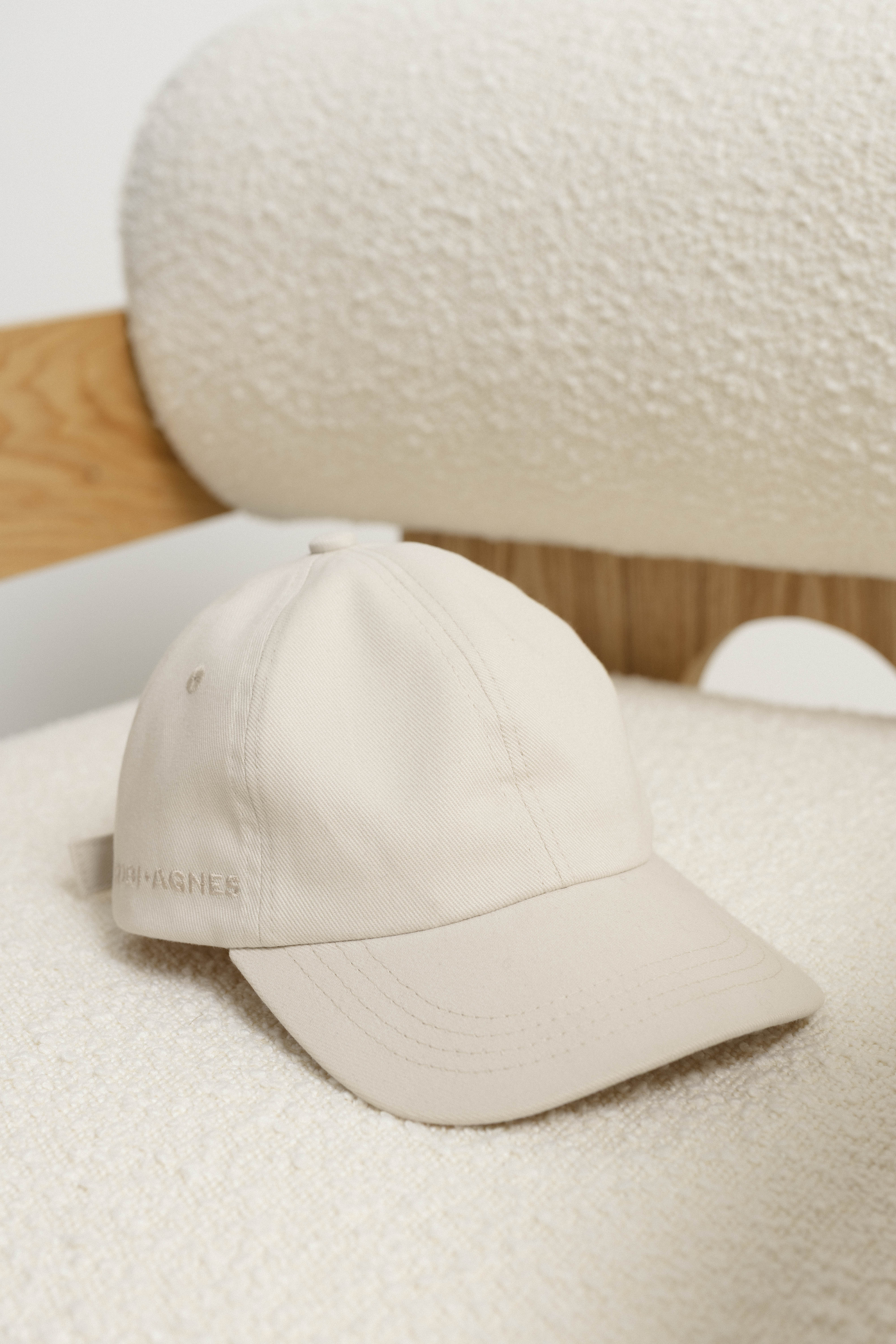 AXEL cap with side logo