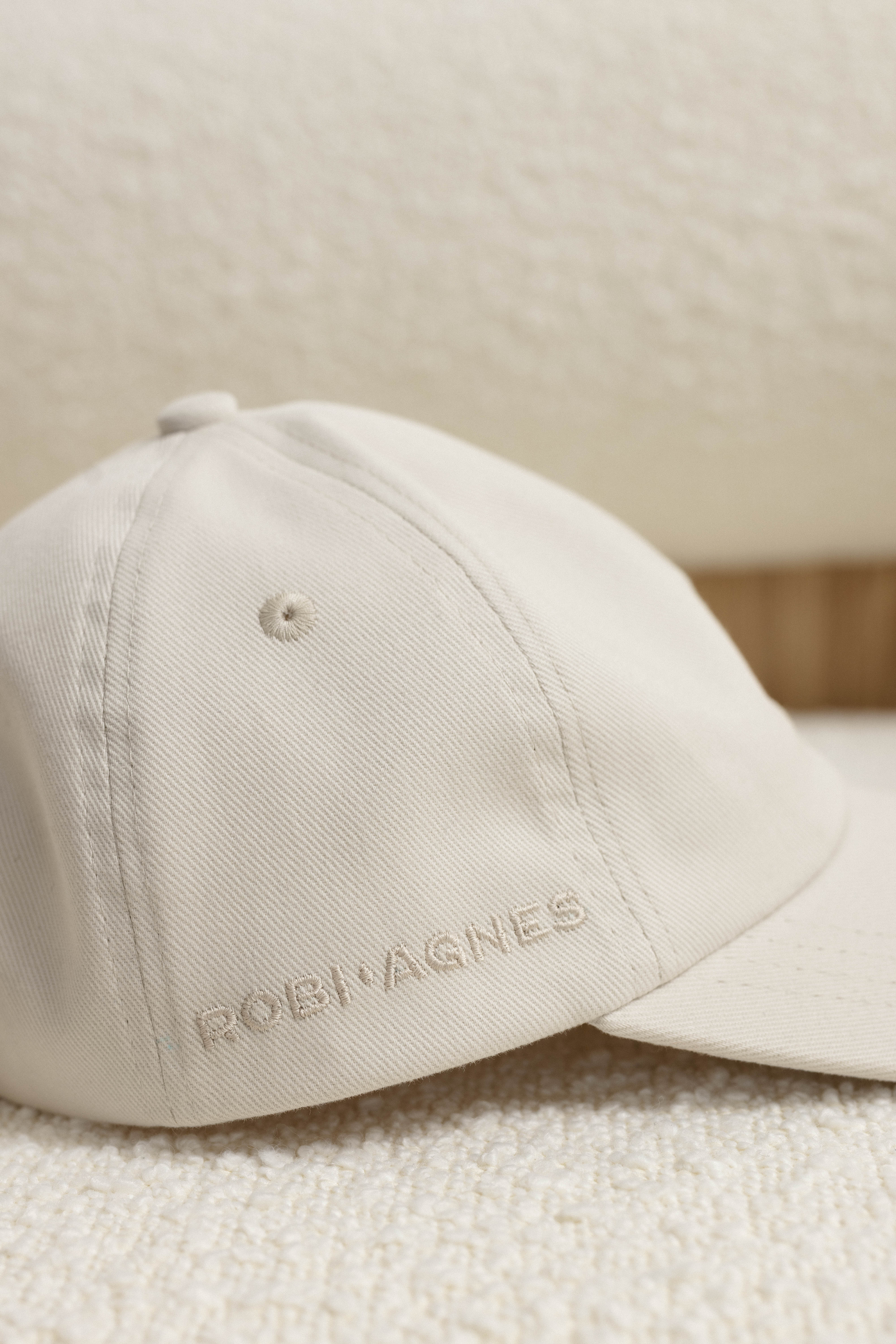 AXEL cap with side logo