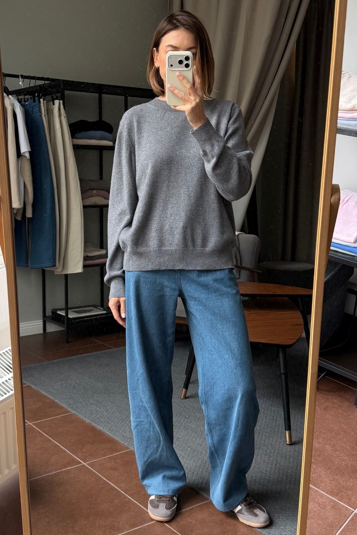 Cashmere sweater sample