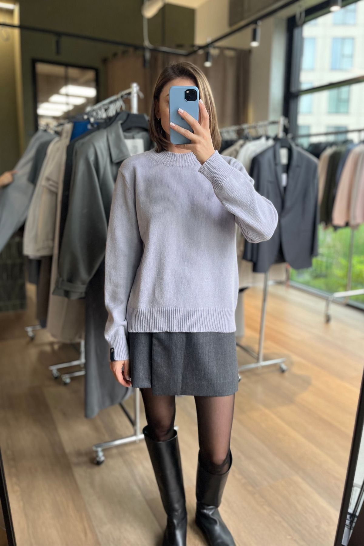 Cashmere light violet sweater sample