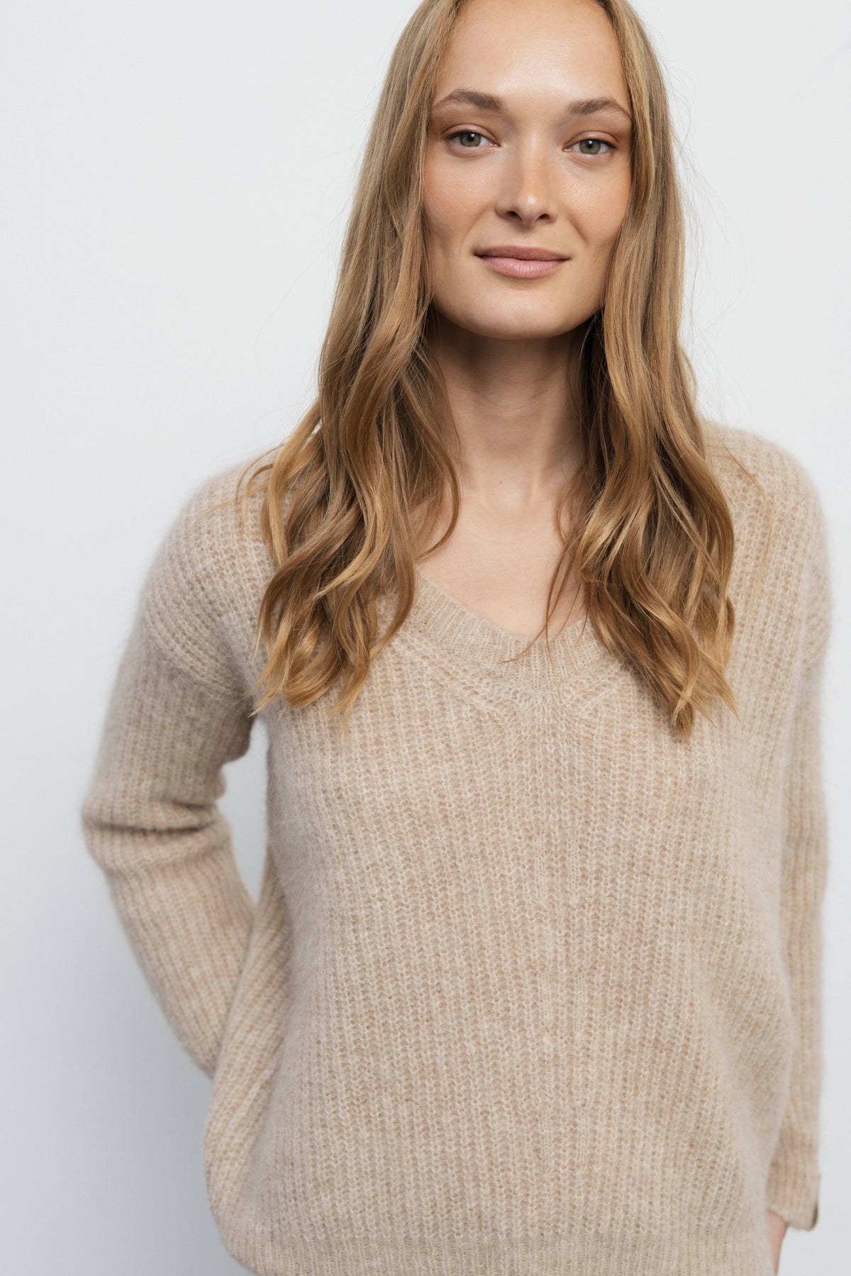 ELLE sweater