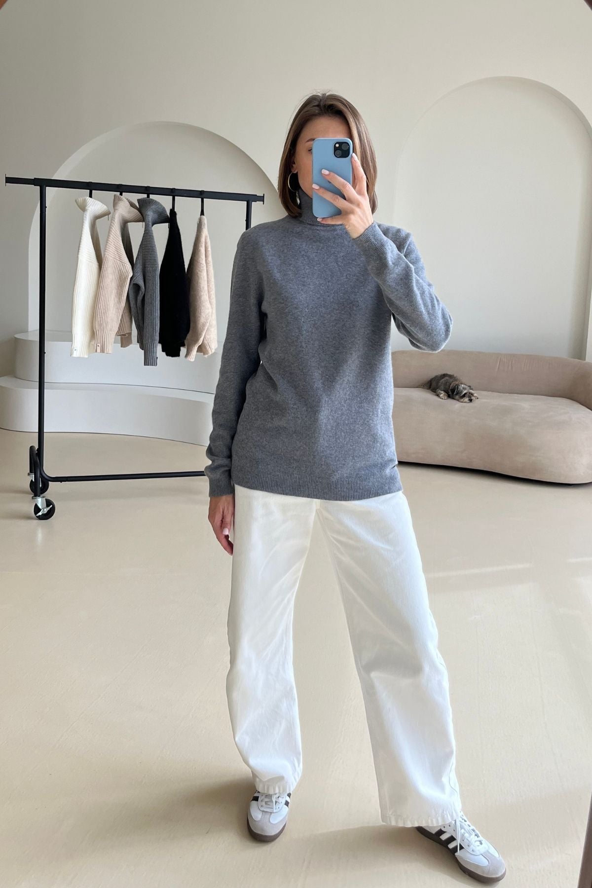 'Gabrielle' grey turtleneck sweater