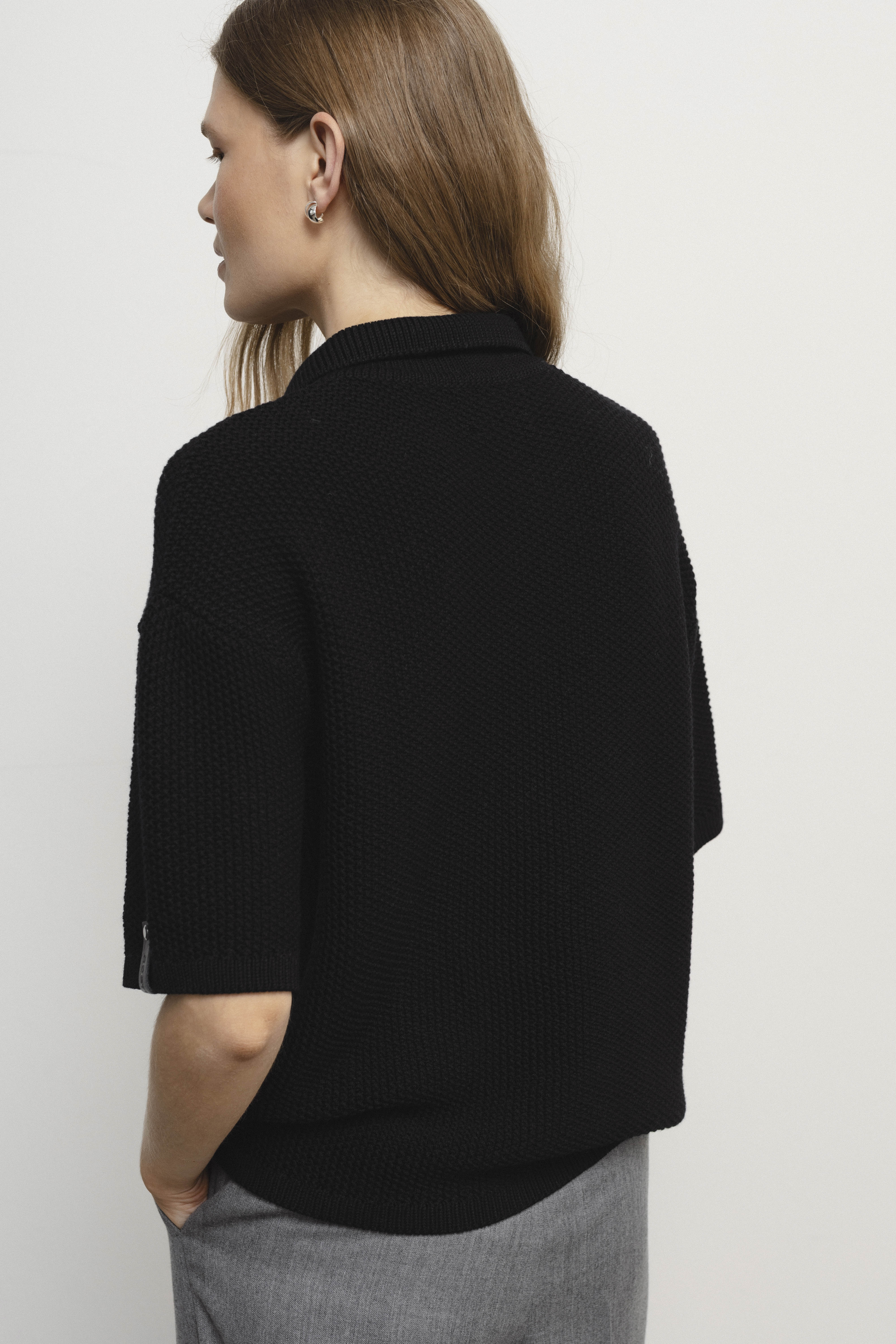 GISELLE black blouse sample