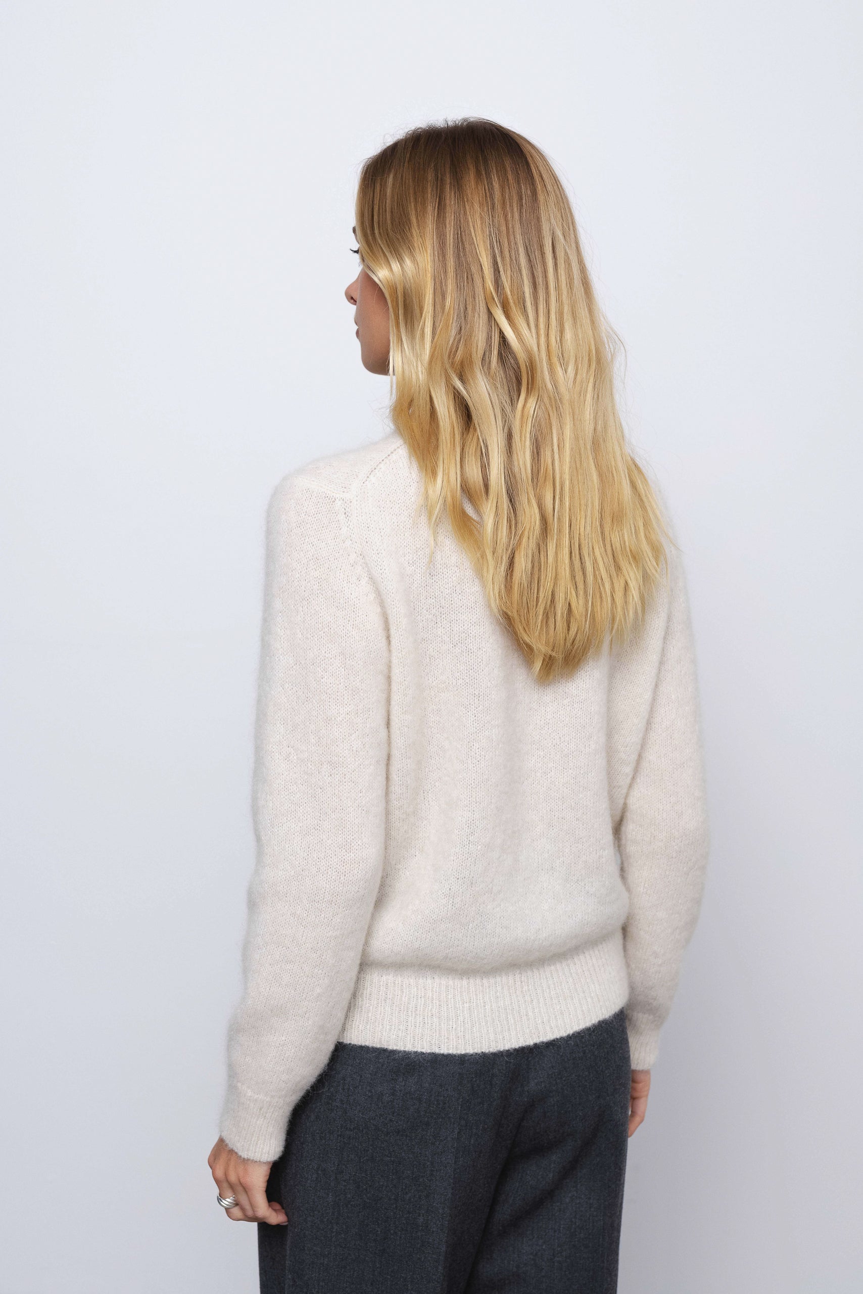 'Isa' sweater