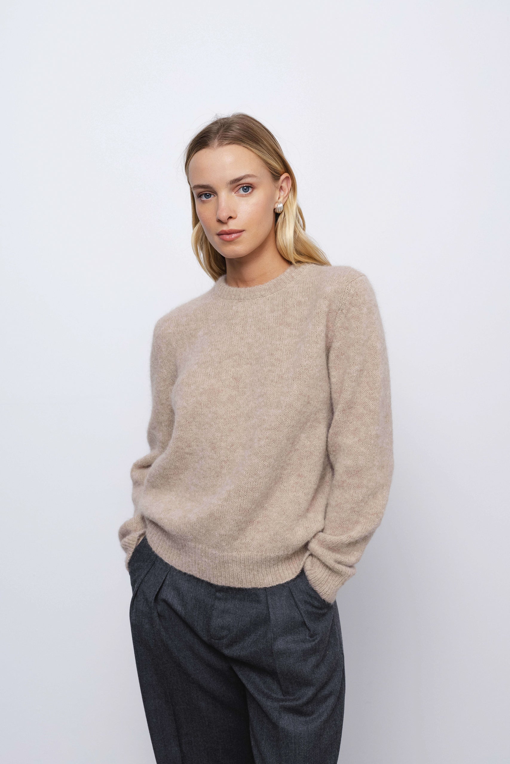 'Isa' sweater