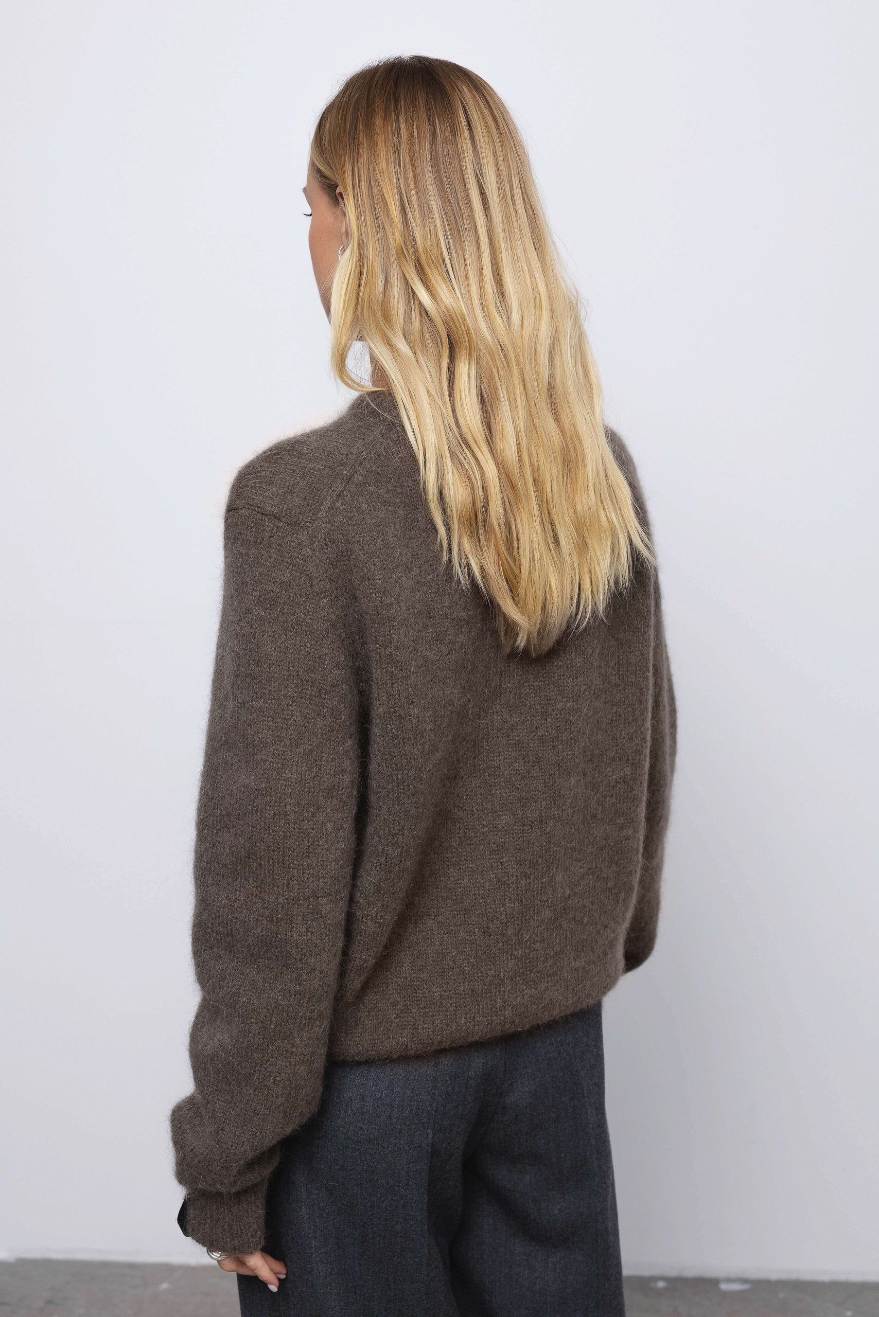 'Isa' sweater