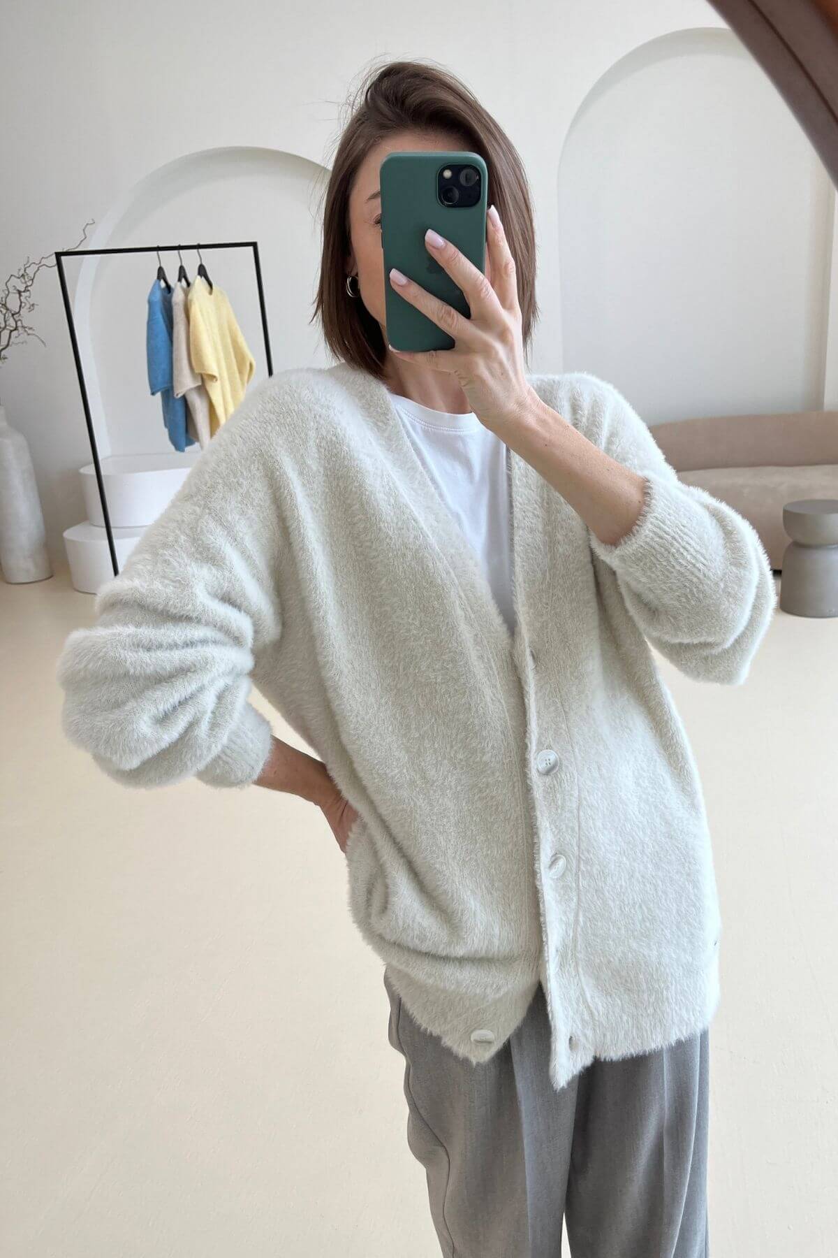 Milk white cardigan sample