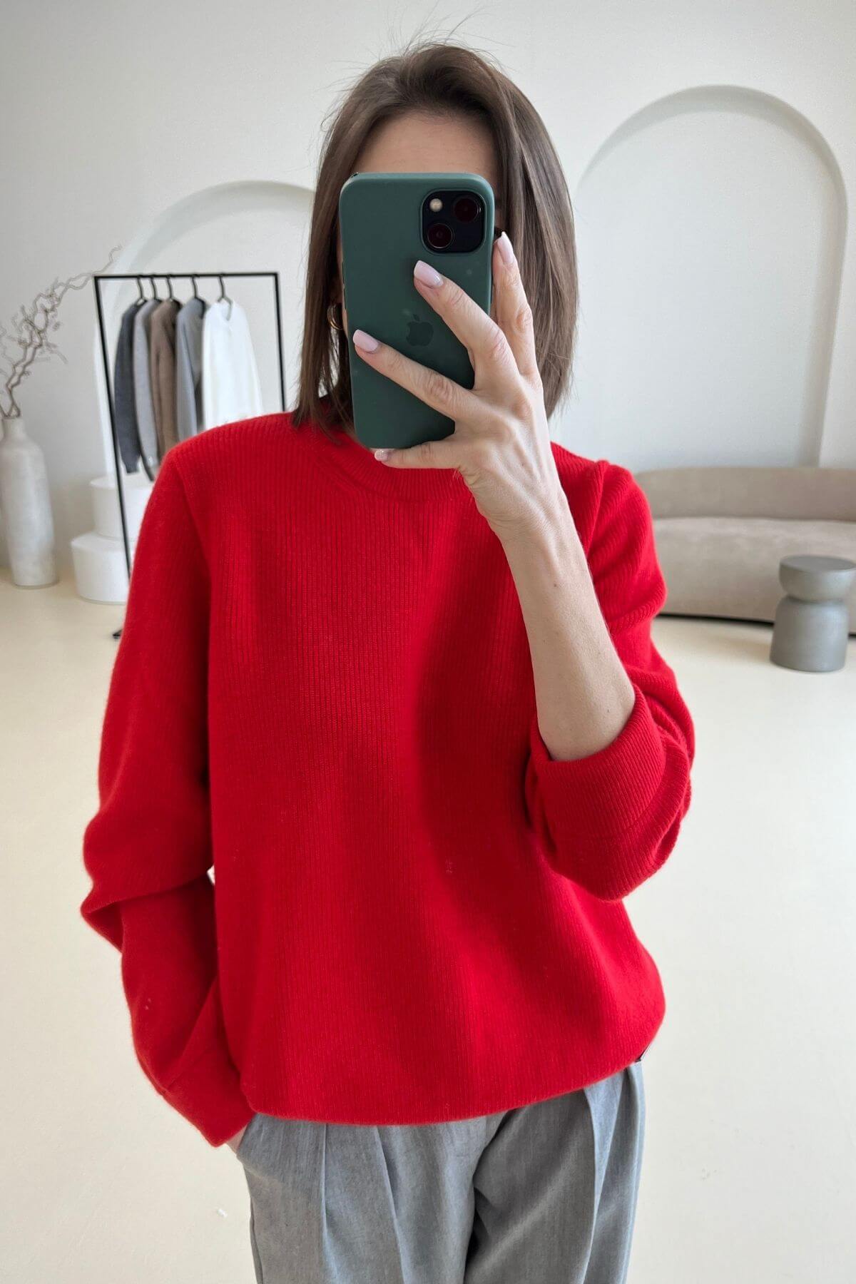 'Michelle' chili red sweater