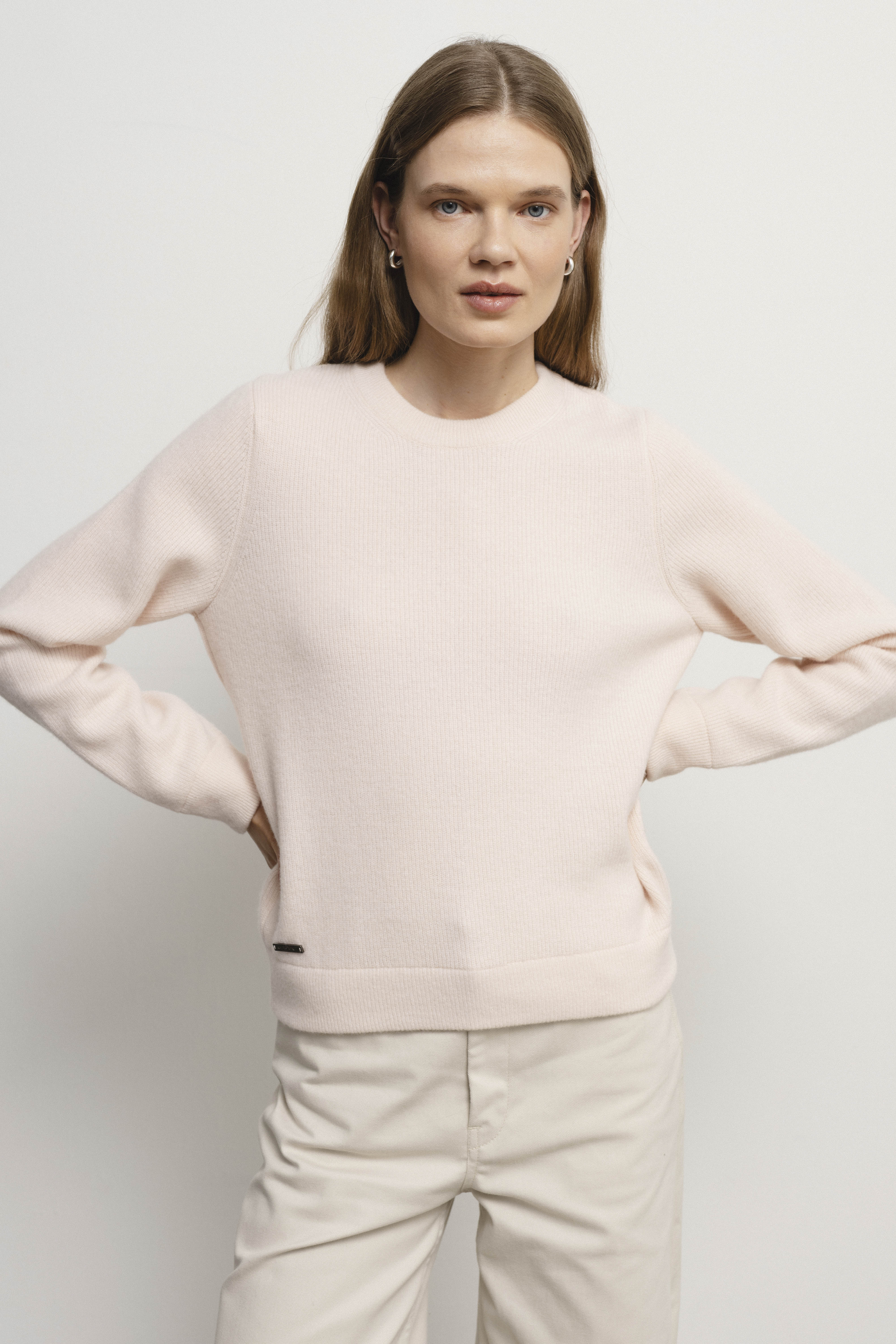 MICHELLE light peach sweater