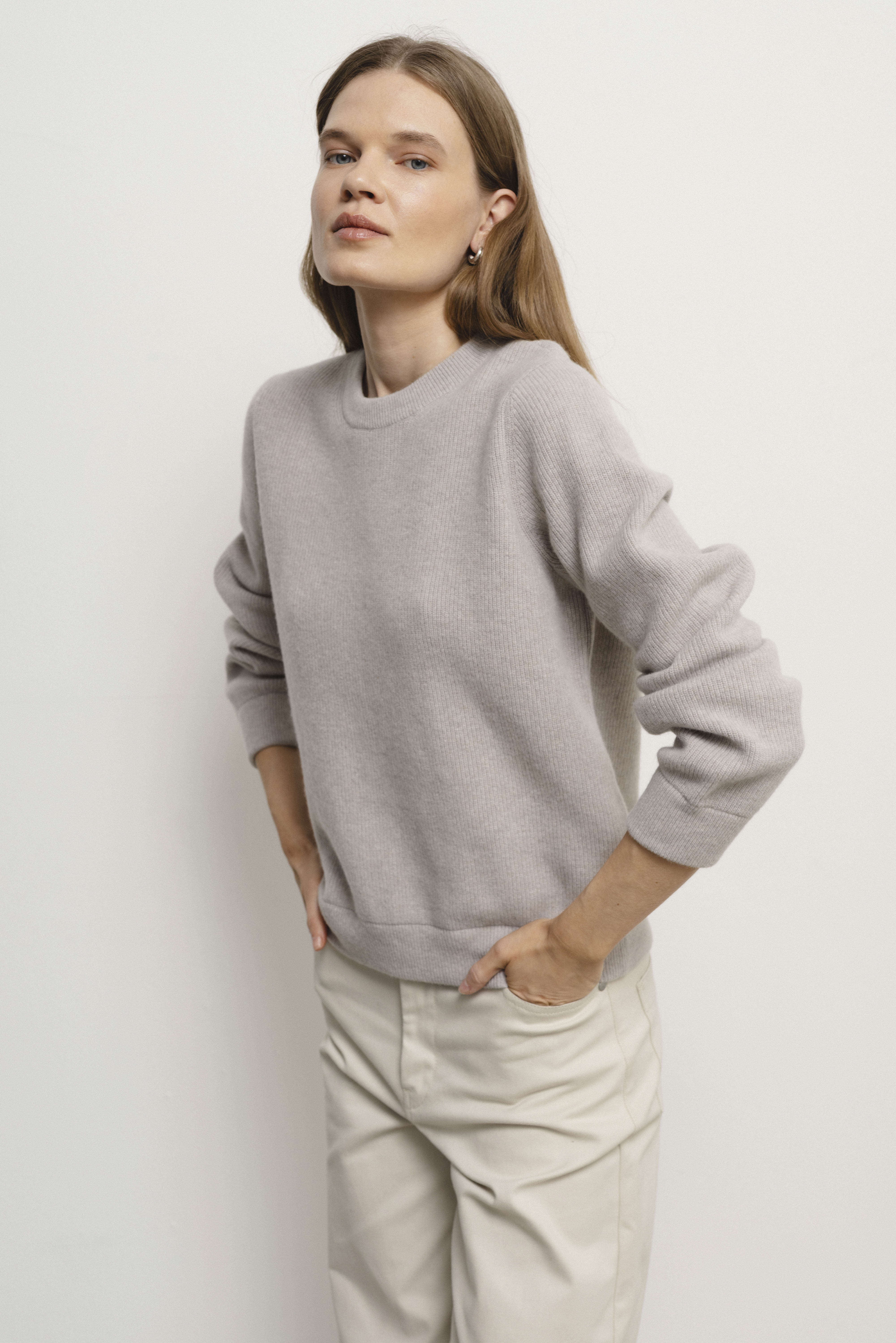 MICHELLE sandy grey sweater