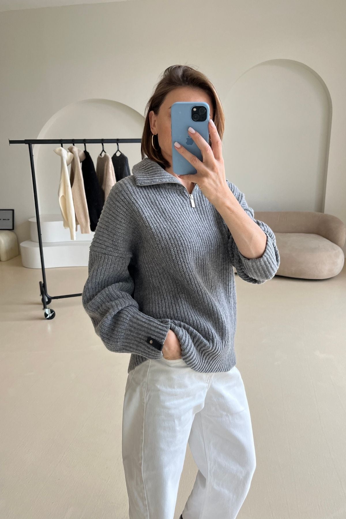 'Monique' grey sweater
