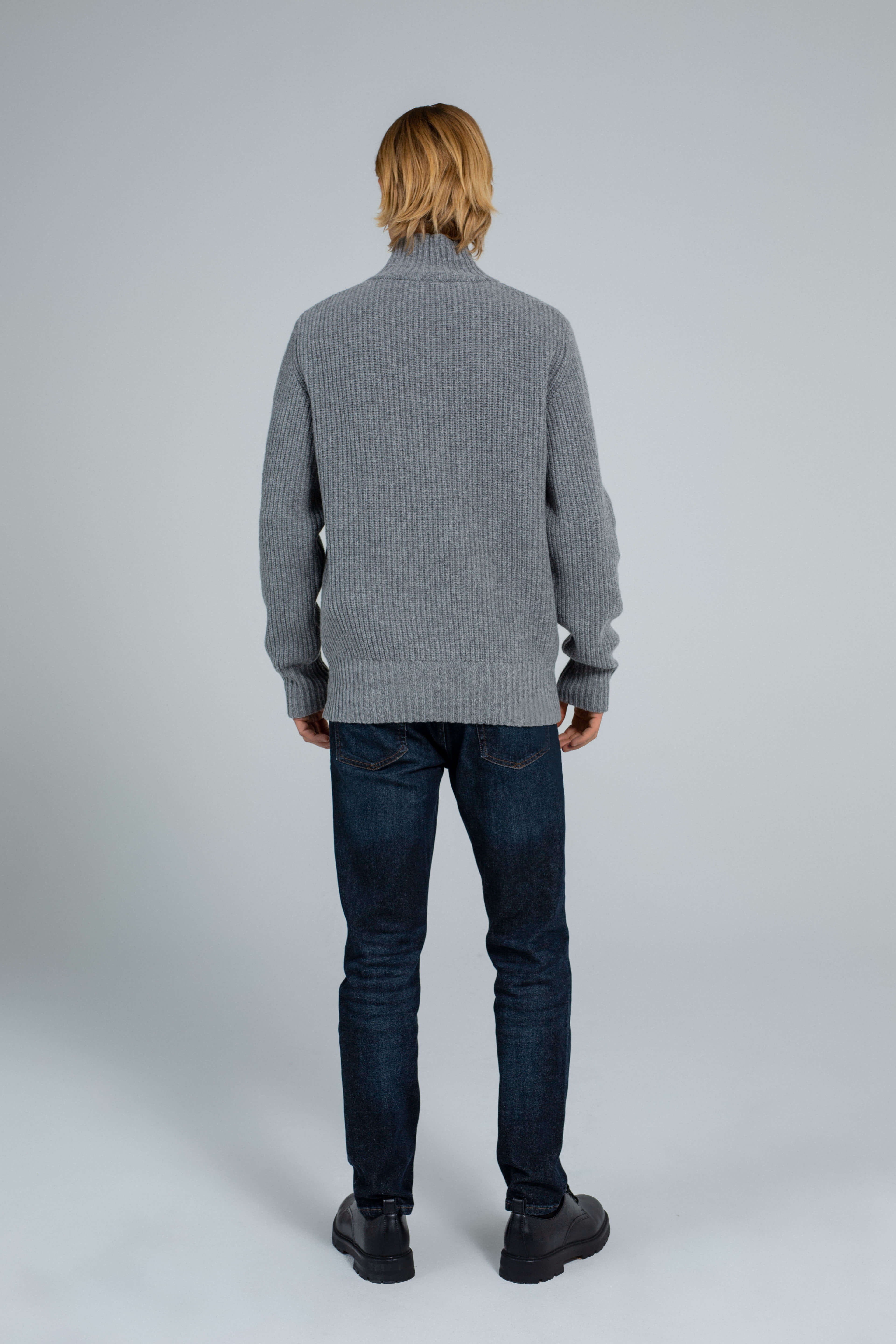 'Nicolas' grey sweater