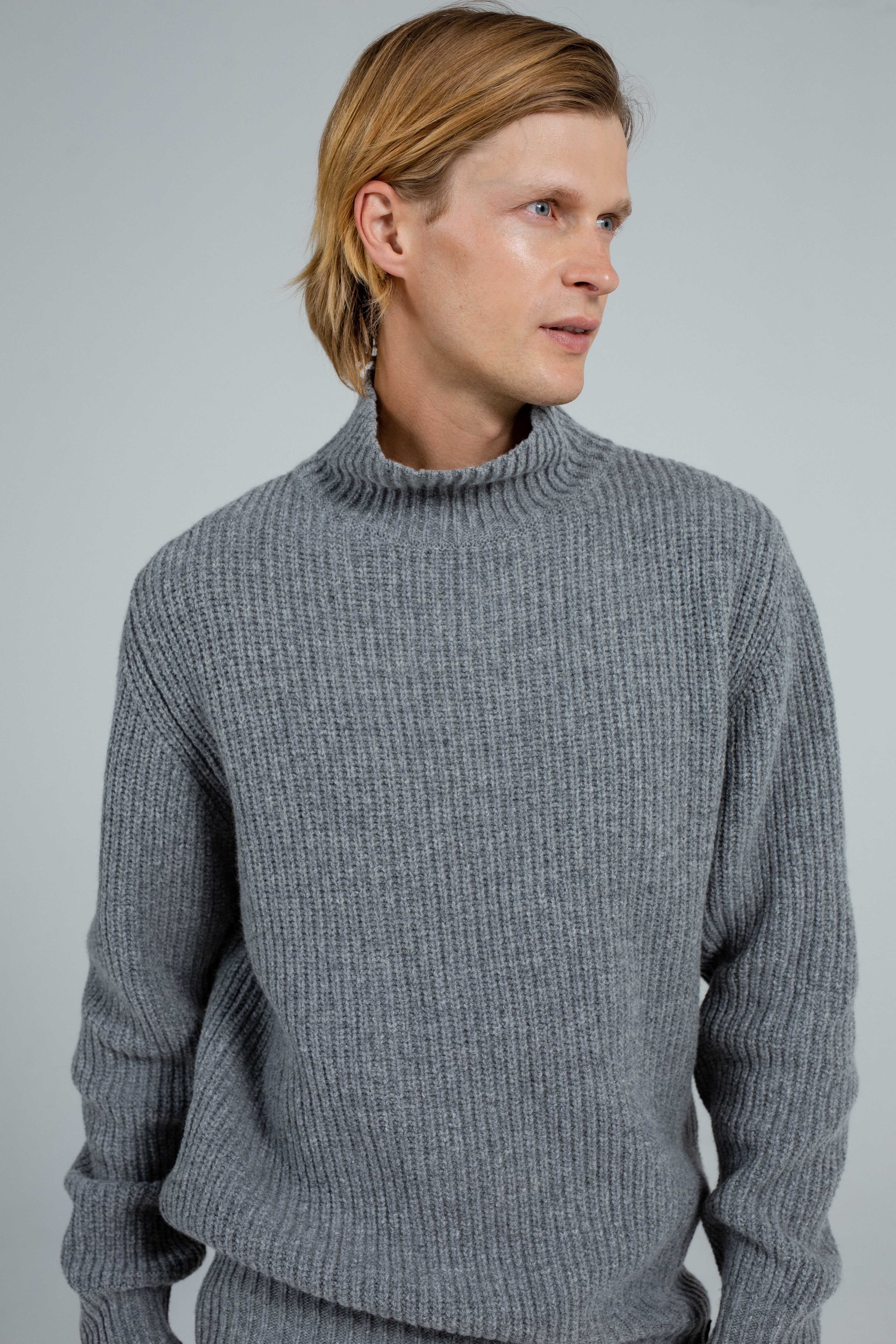 'Nicolas' grey sweater