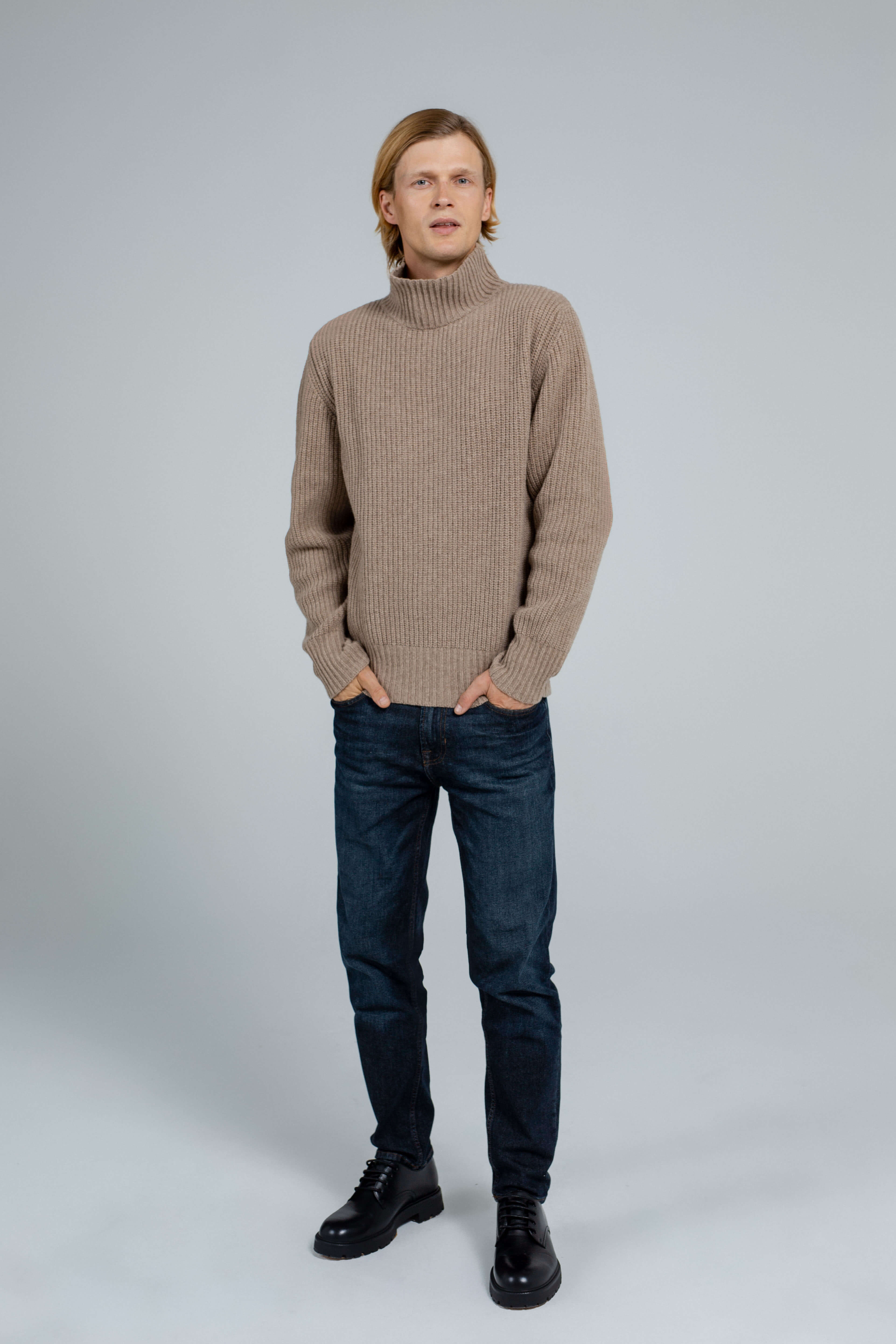 'Nicolas' sand sweater