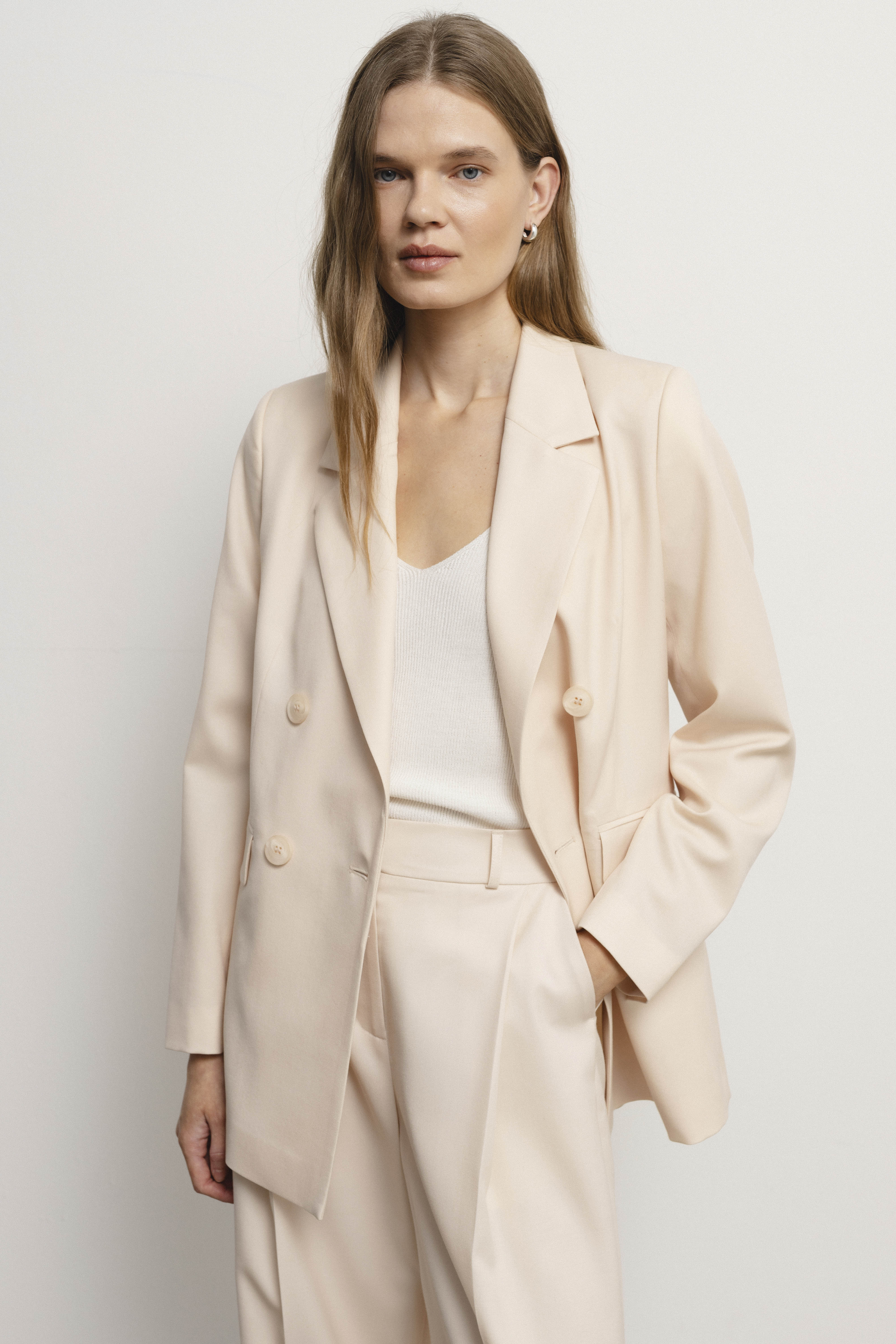 SOPHIE champagne blazer sample