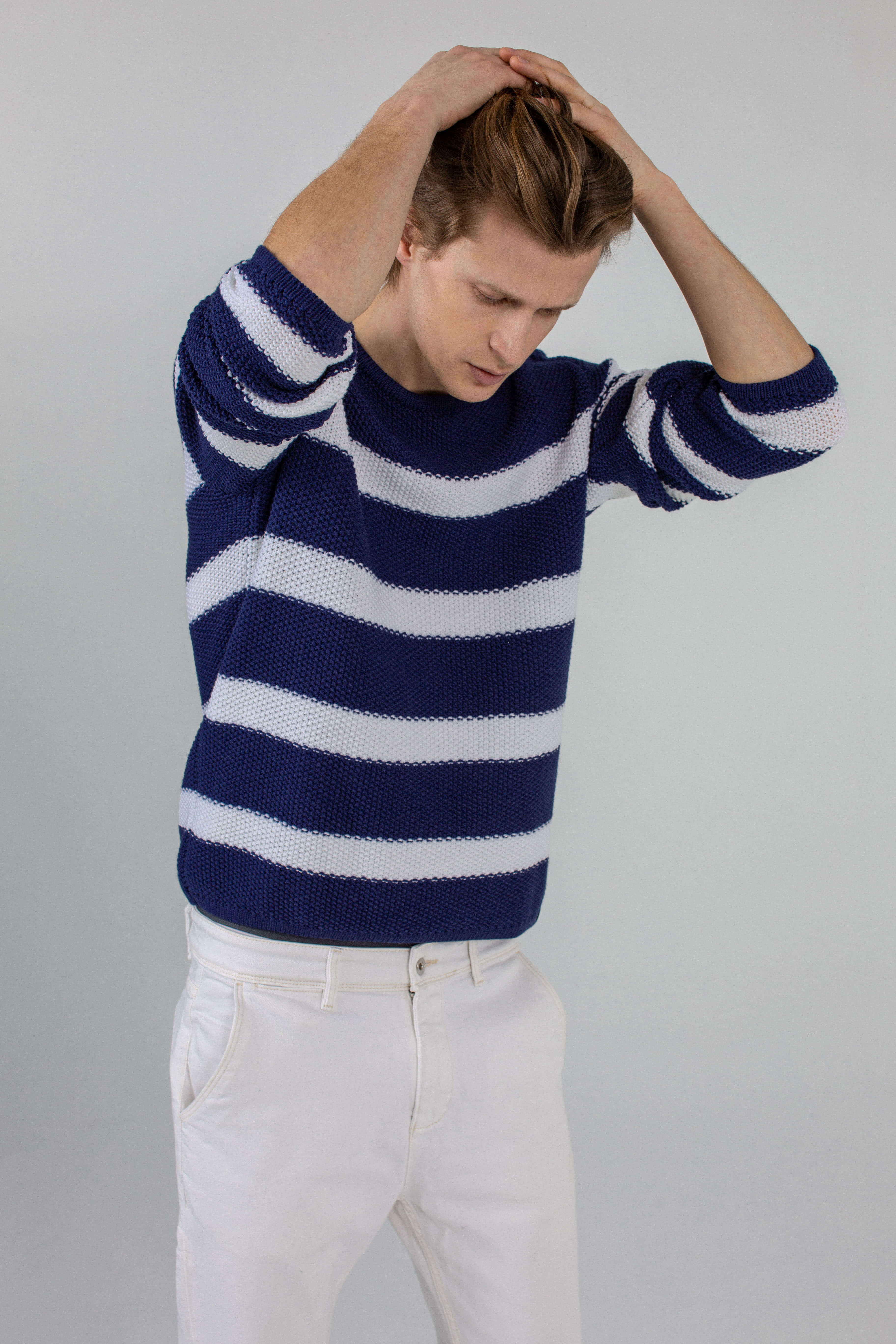 'Andrew' dark blue/white sweater