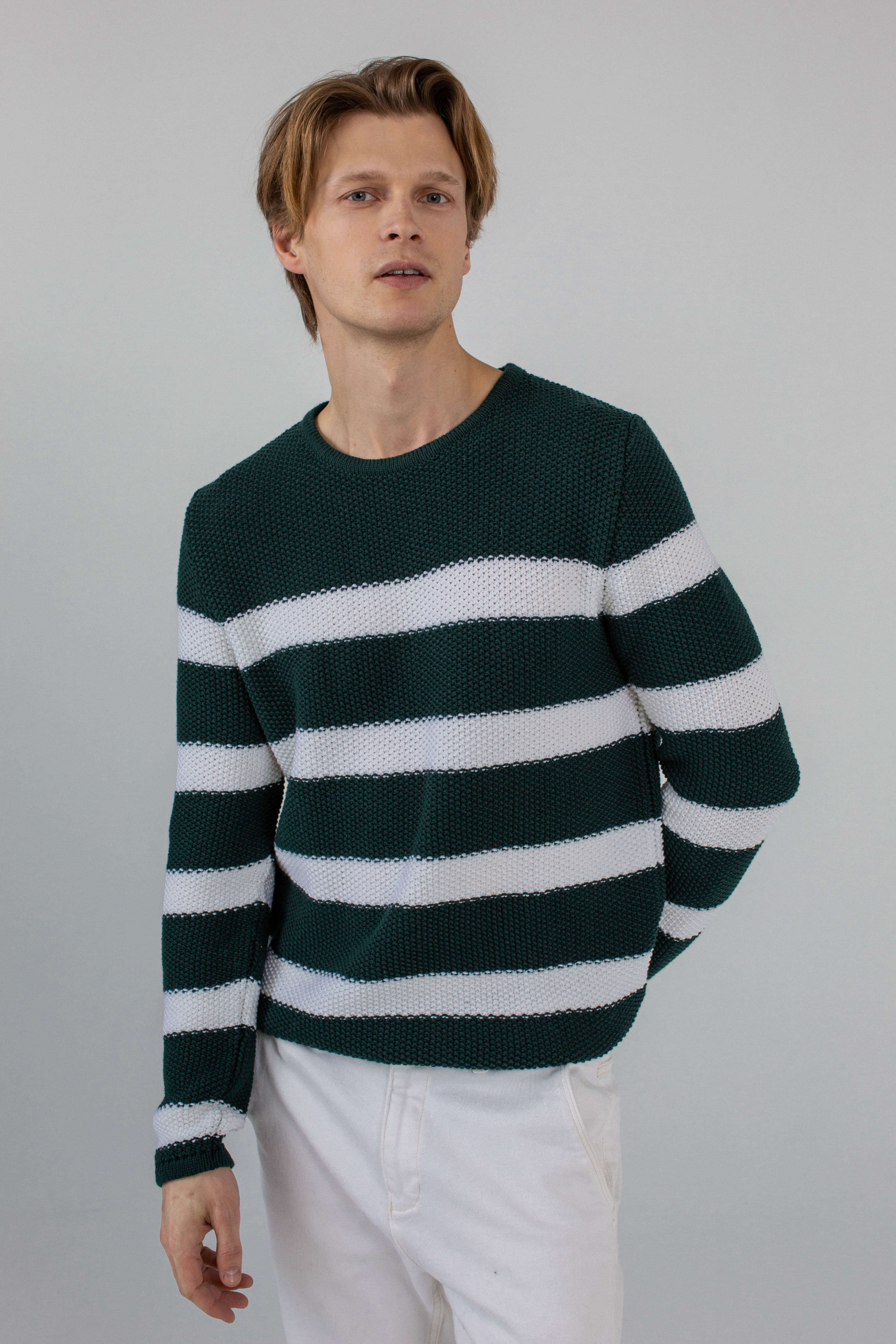 'Andrew' dark green/white sweater