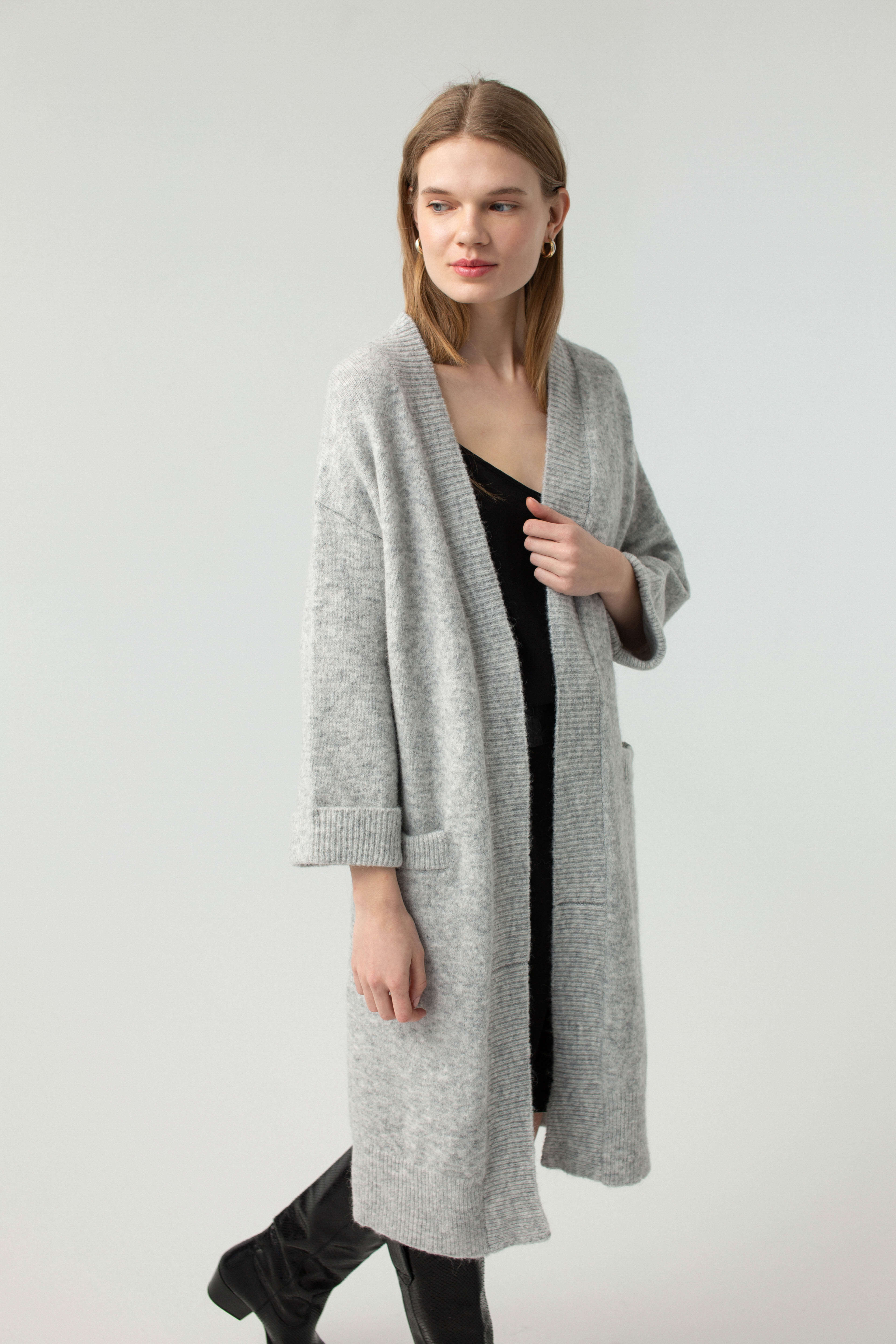 'Cloe' light grey cardigan