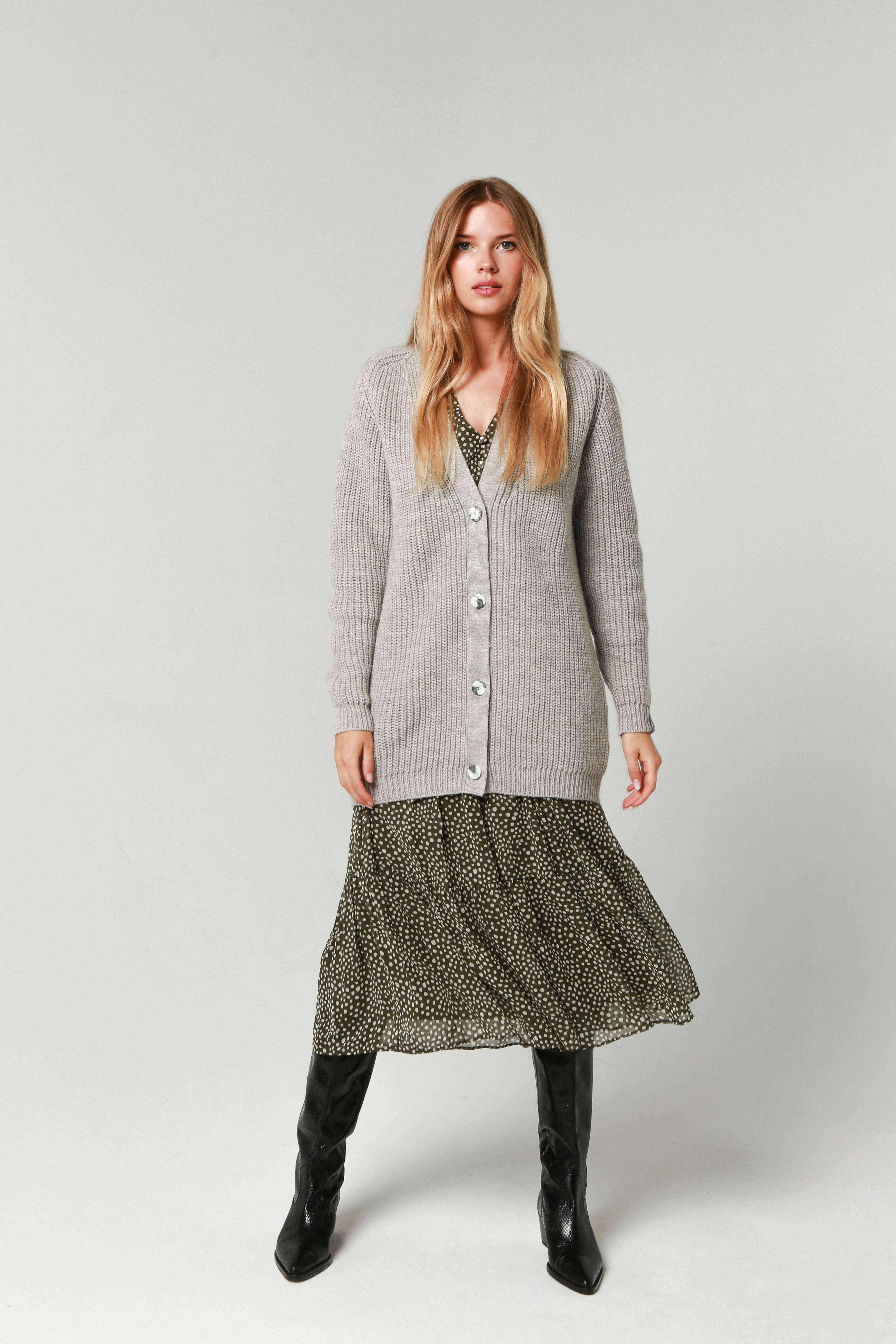 'Eliza' light grey cardigan