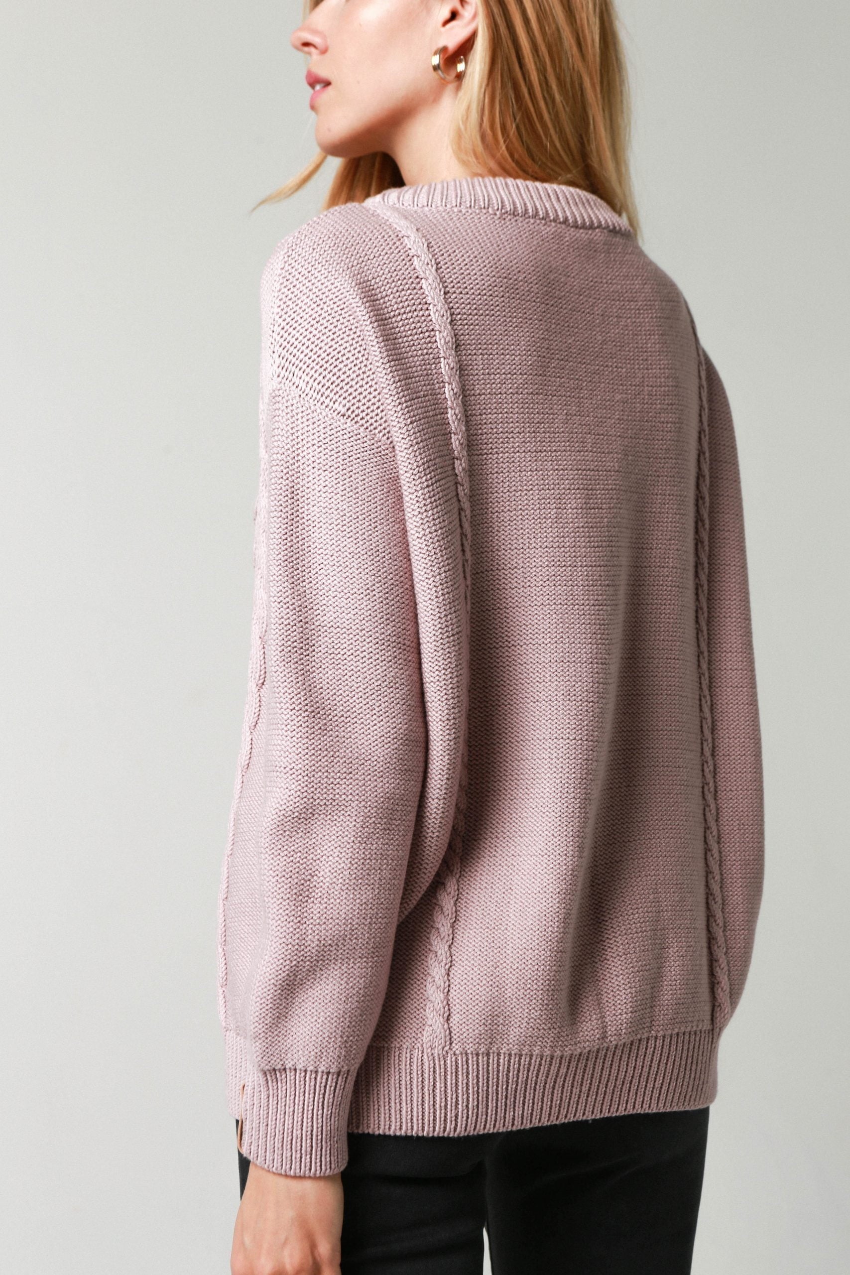 'Alice' light pink sweater